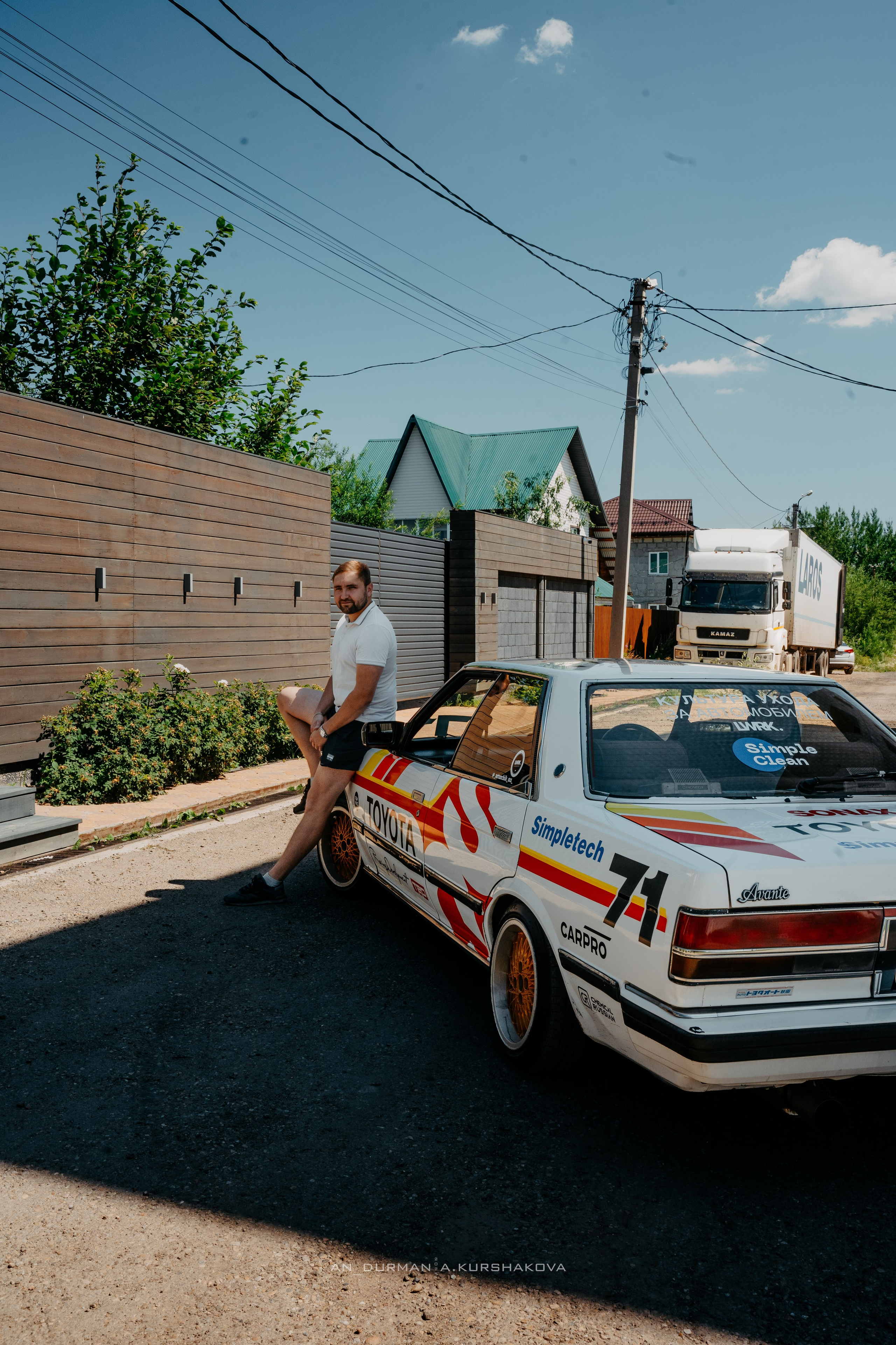 Toyota Chaser — 25'. Фотограф, видеограф и пилот дрона на Байкале