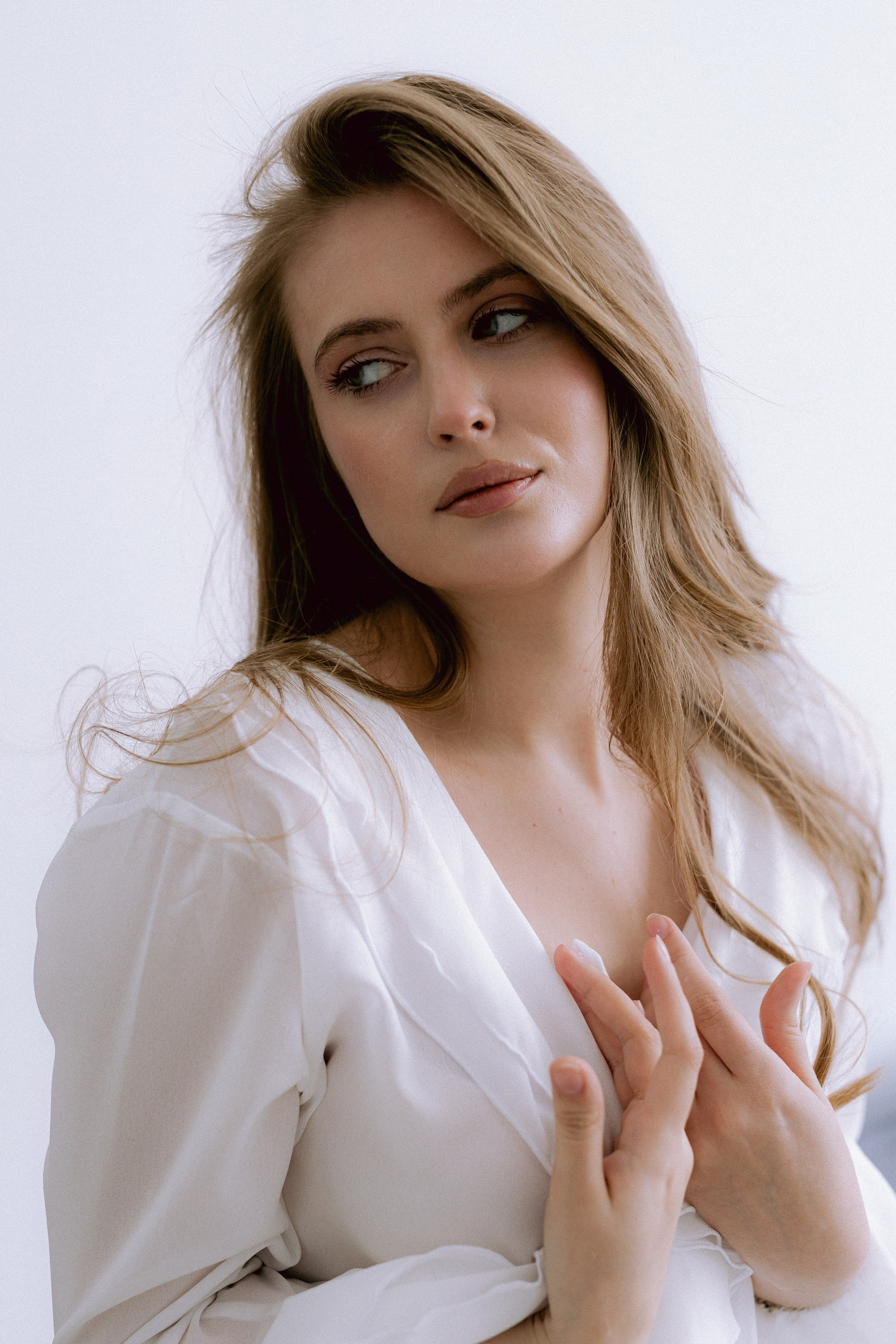 ЦВЕТОЧНАЯ ЭСТЕТИКА — СТУДИЙНЫЙ ПОРТРЕТ. Портретный, семейный и репортажный фотограф в Ставрополе Ульяна Доценко