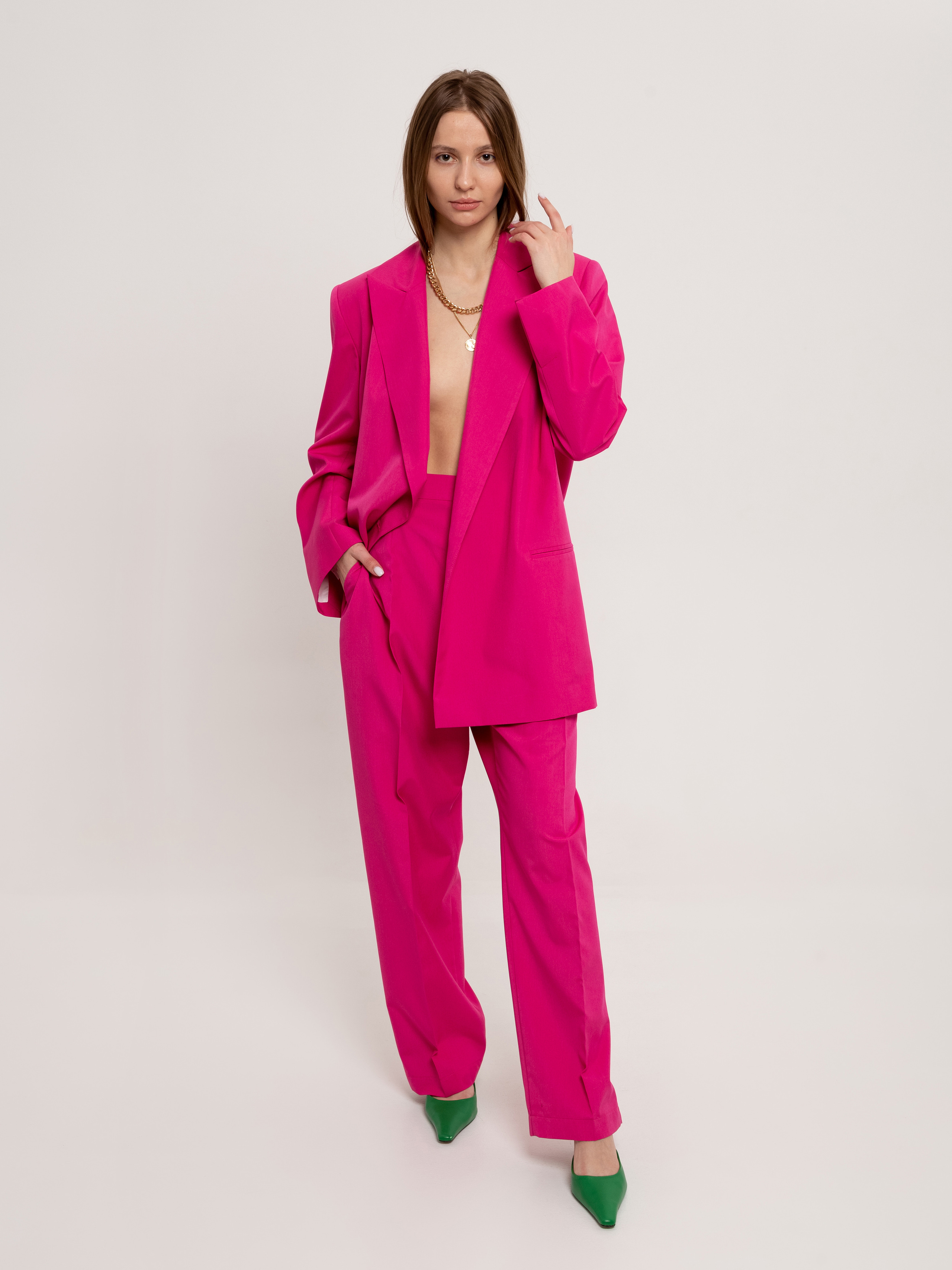 Каталог для бренда одежды Odevaiwear. Фотограф в Санкт-Петербурге