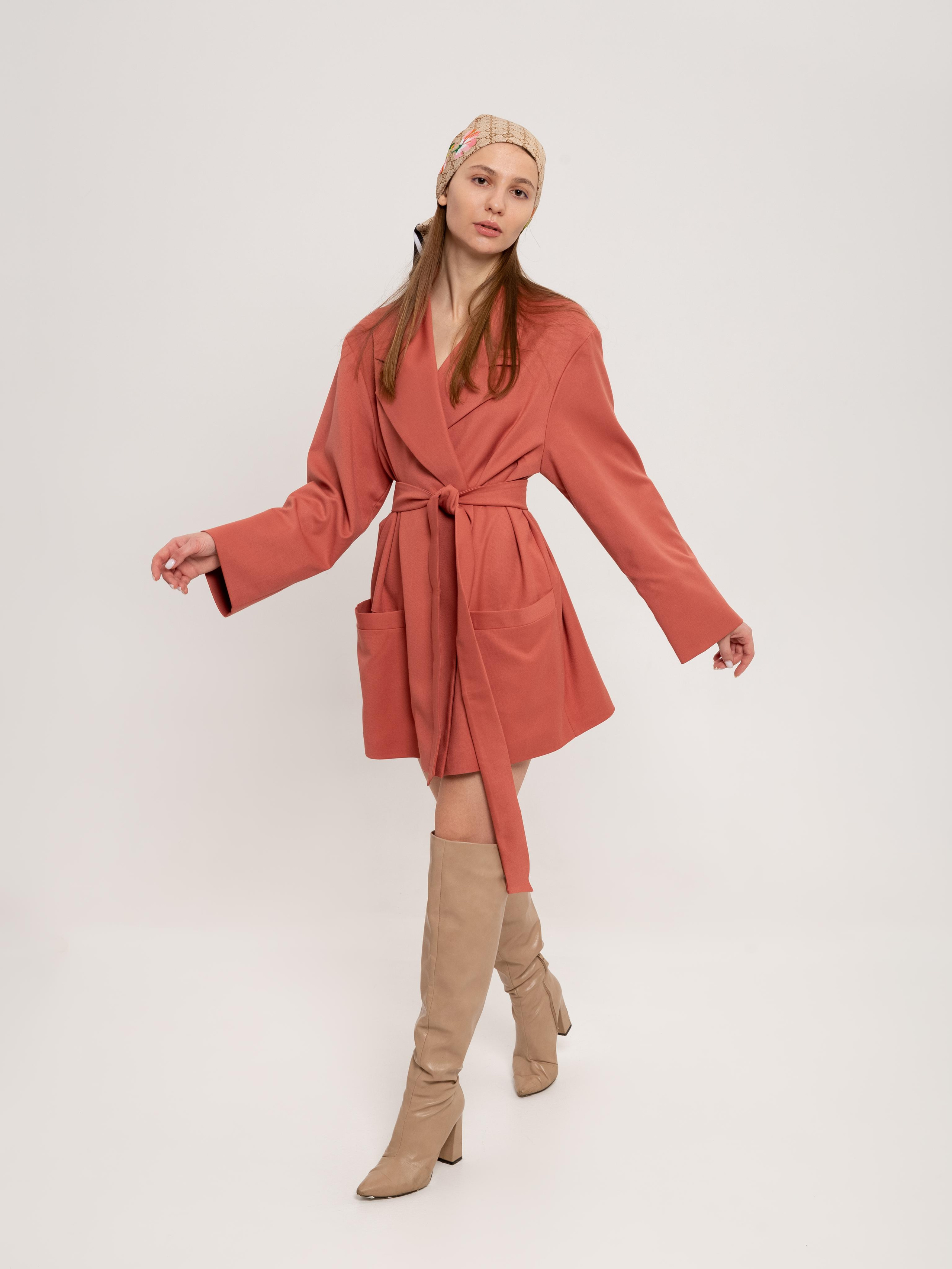 Каталог для бренда одежды Odevaiwear. Фотограф в Санкт-Петербурге