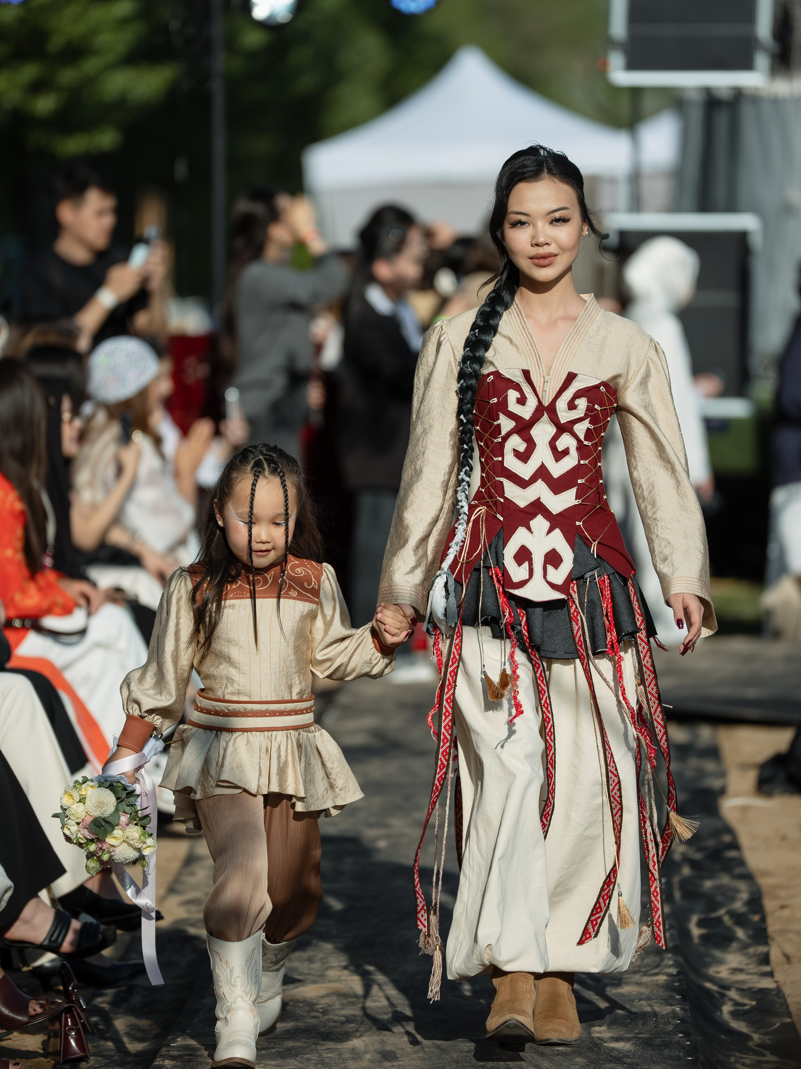 Brand Darideiya. Сайт Алматинского НЮ АРТ, будуар и фэшн фотографа Дениса Карпенко