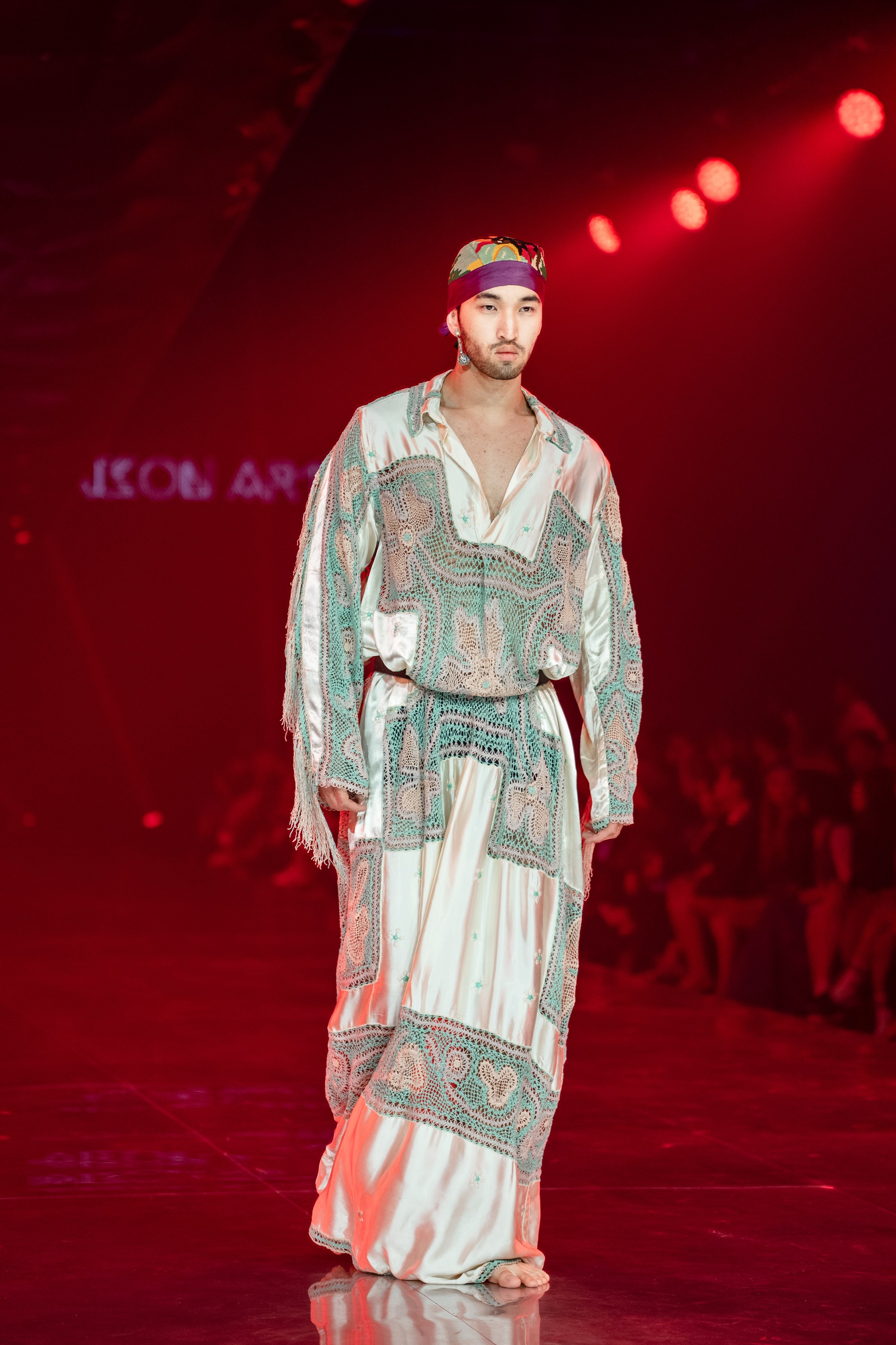 Visa Fashion week Maison Artc. Сайт Алматинского НЮ АРТ, будуар и фэшн фотографа Дениса Карпенко