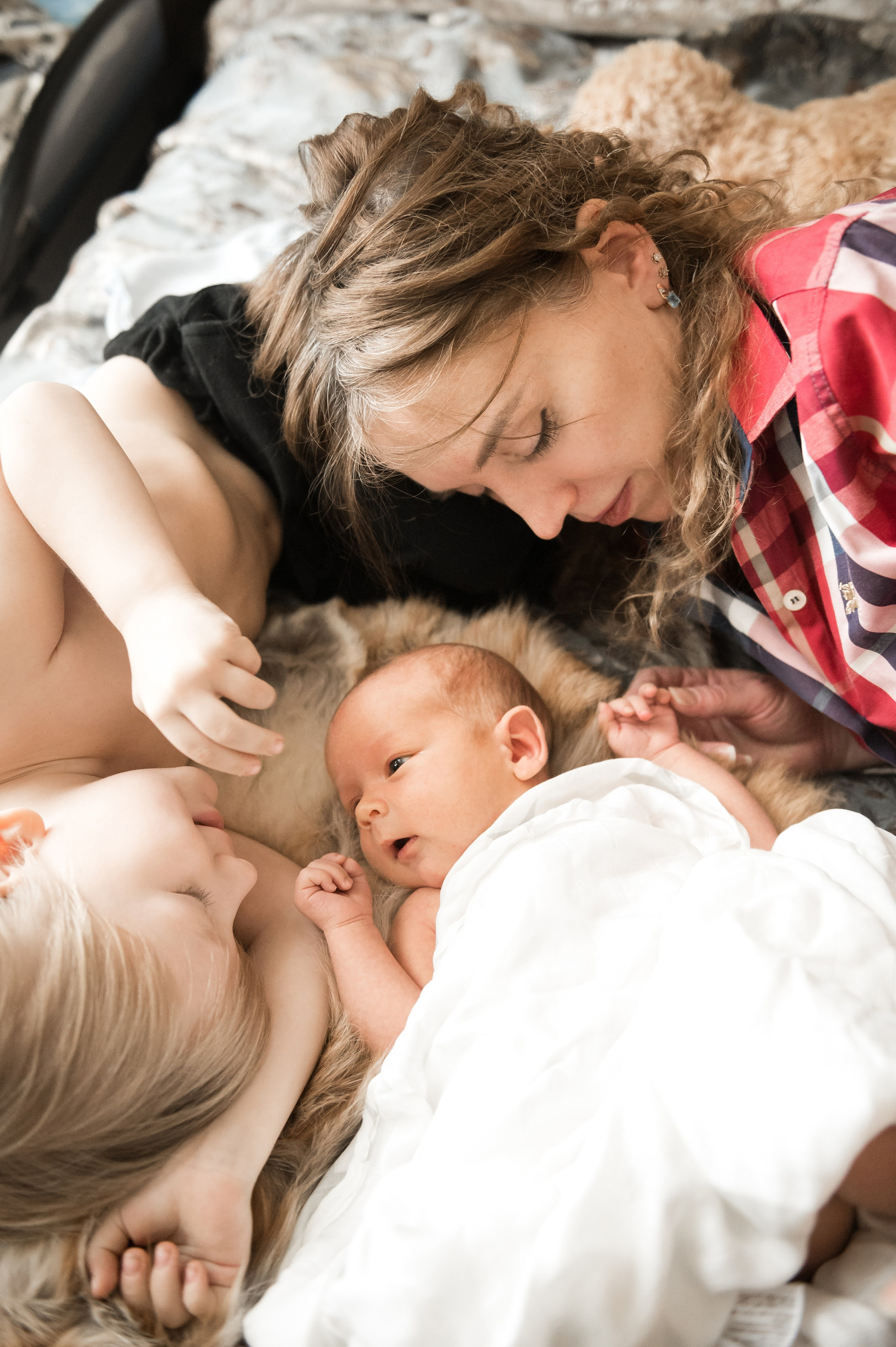 Антон, Владлена +2 :). Фотограф Егоров Констанин