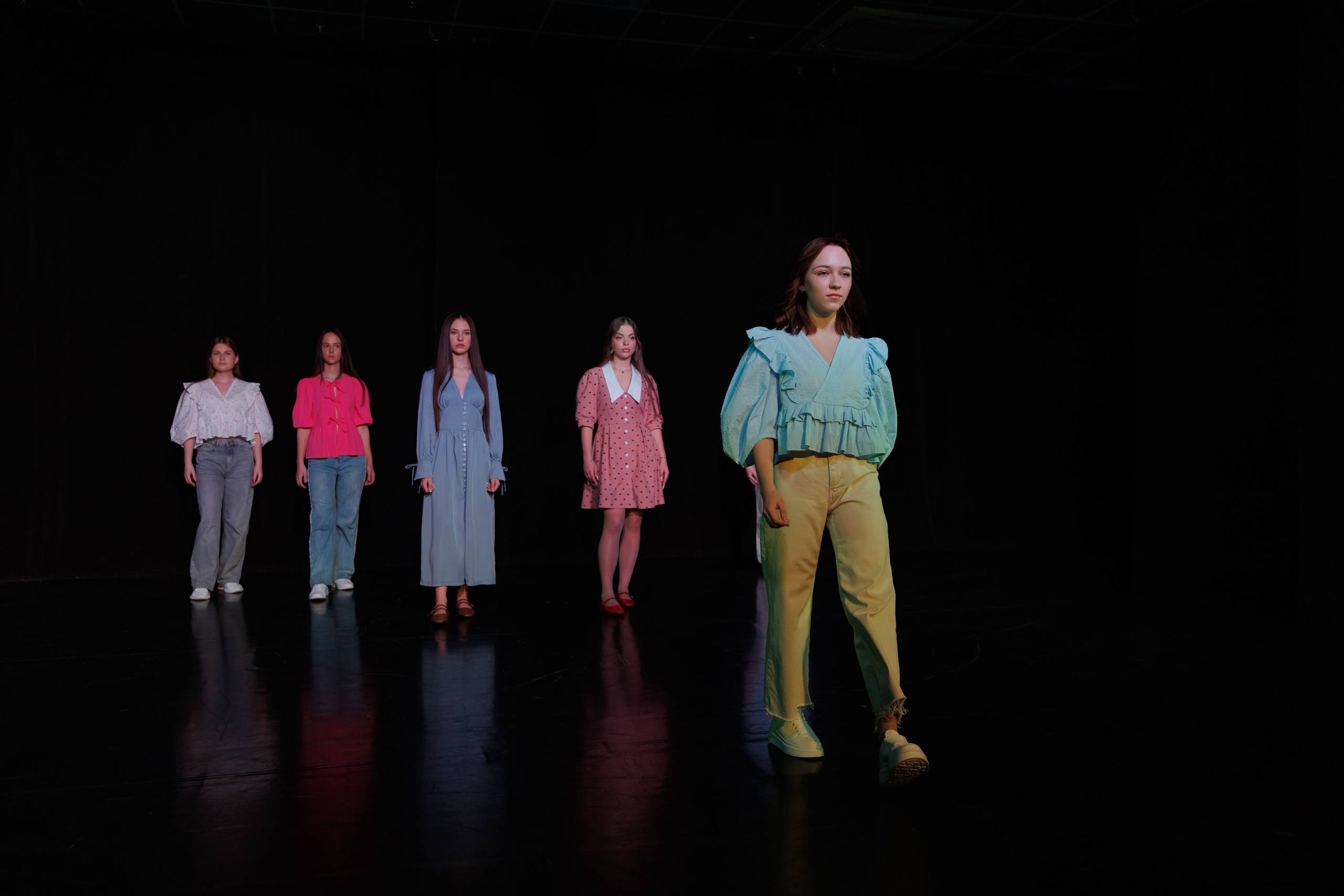 Показ коллекций Новосибирских дизайнеров для Fly Production. Фотограф Новосибирск — Наталья Гресь