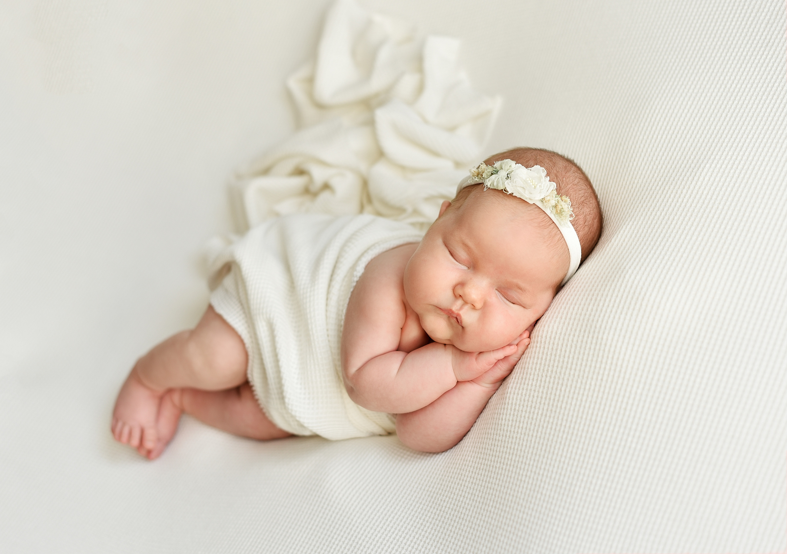 Амелия. Фотограф новорожденных Кемерово Анастасия Шромова