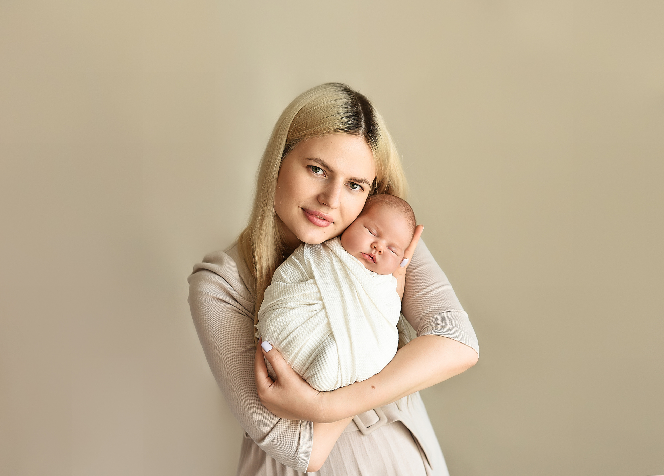 Фото с родителями. Фотограф новорожденных Кемерово Анастасия Шромова