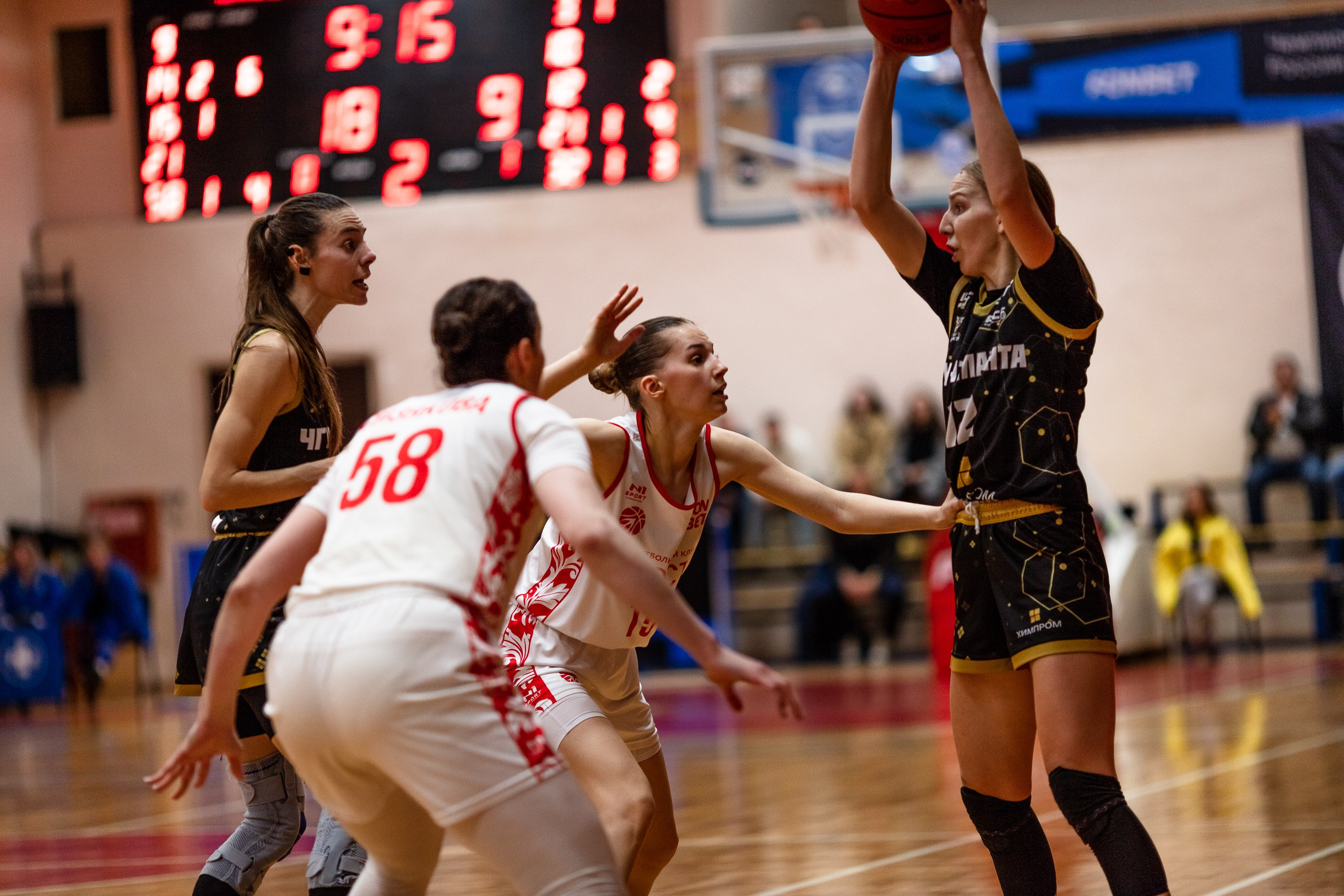 БК Юность — ЧГУ-Атланта / 3 игра. Фотография