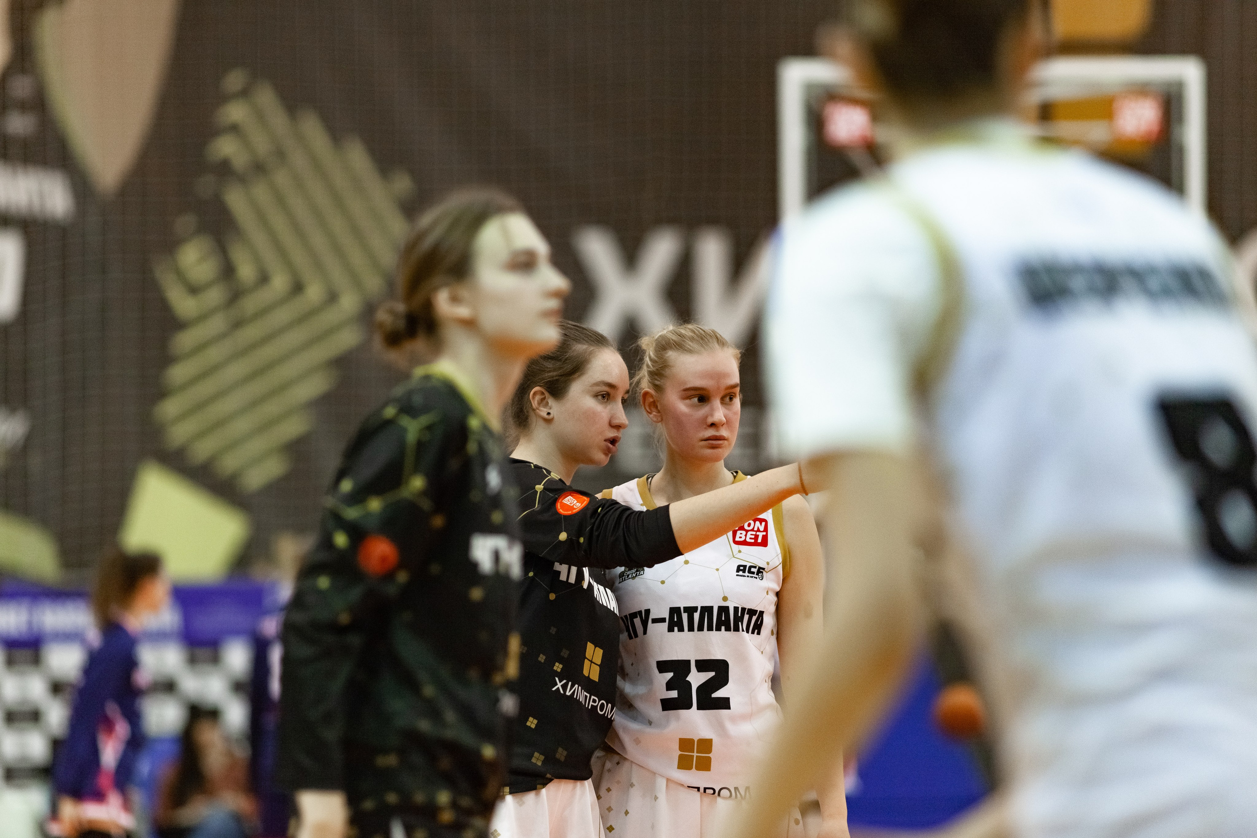 ЧГУ-Атланта — Металлург. Фотография