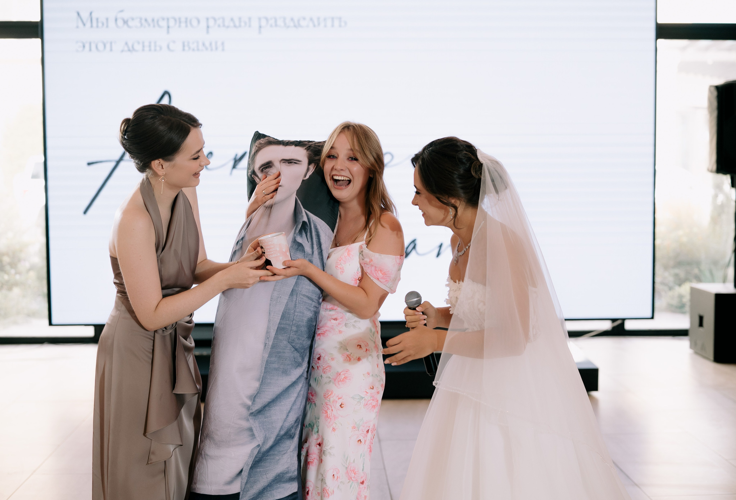 Александр и Милана. Женский, семейный и свадебный фотограф в Астрахани Виктория Бузаева