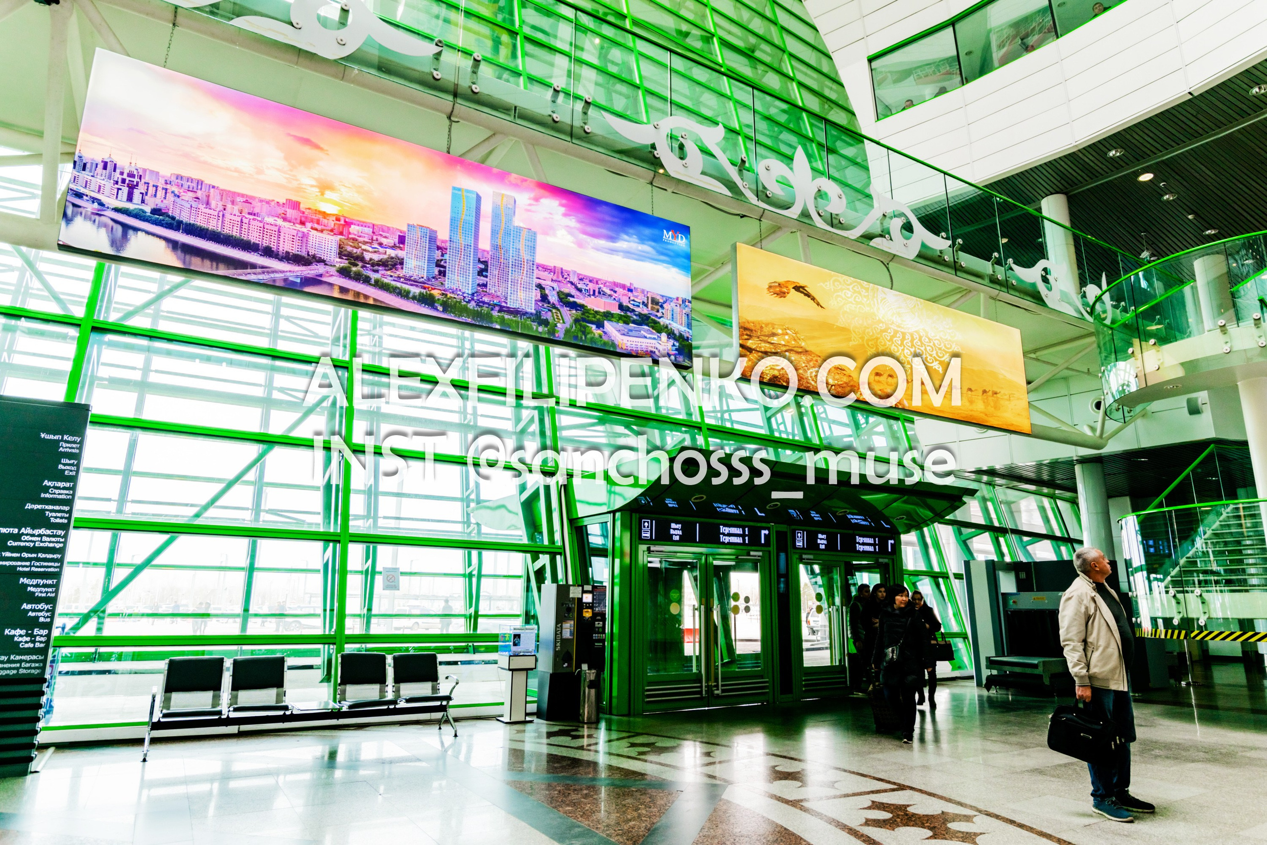 Фотосъемка для рекламного оператора MYD Production в Аэропорту Астаны. Фотограф интерьера недвижимости и архитектуры в Астане