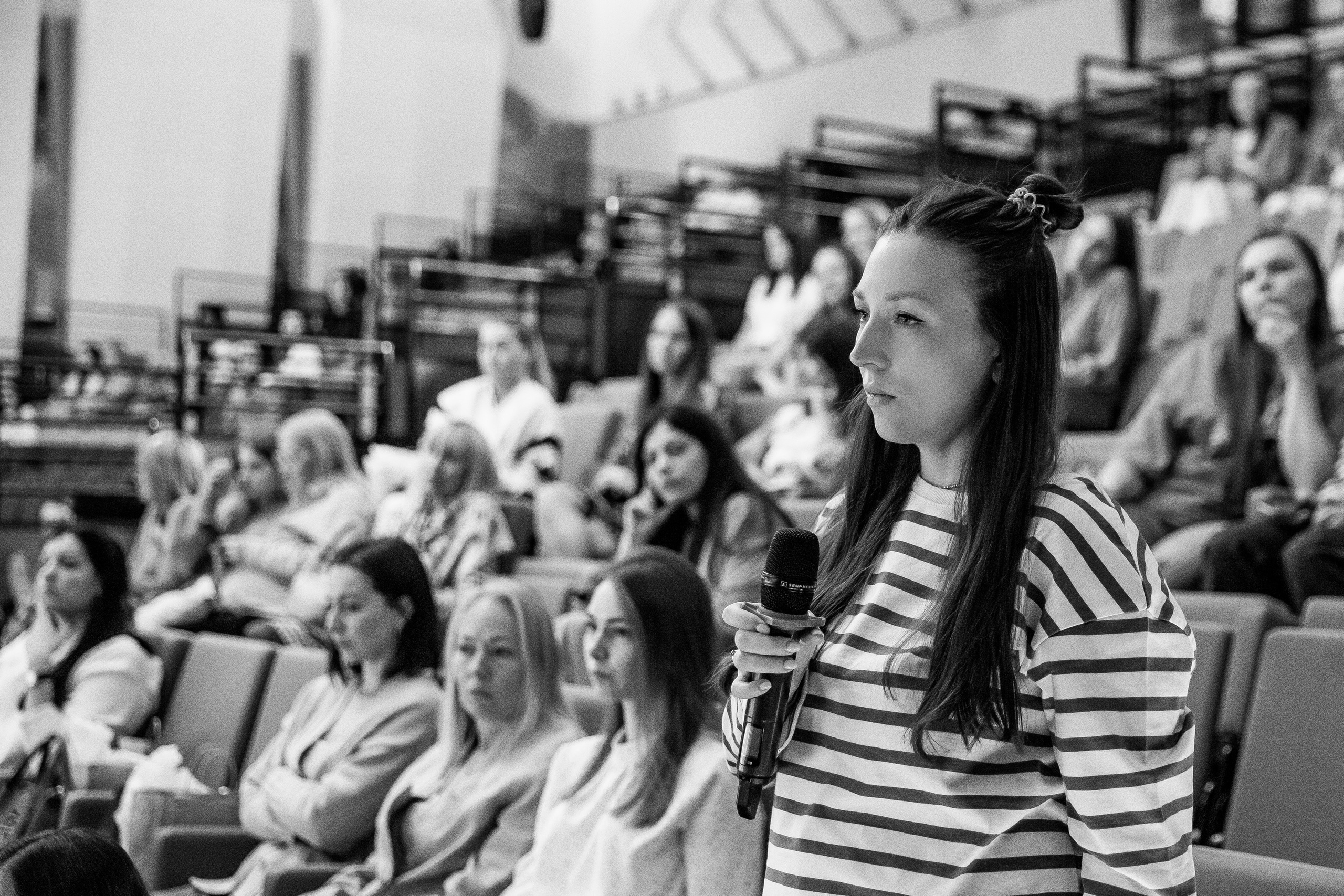 Конференция для мам. Репортажный и портретный фотограф в Екатеринбурге Гизатуллин Марат