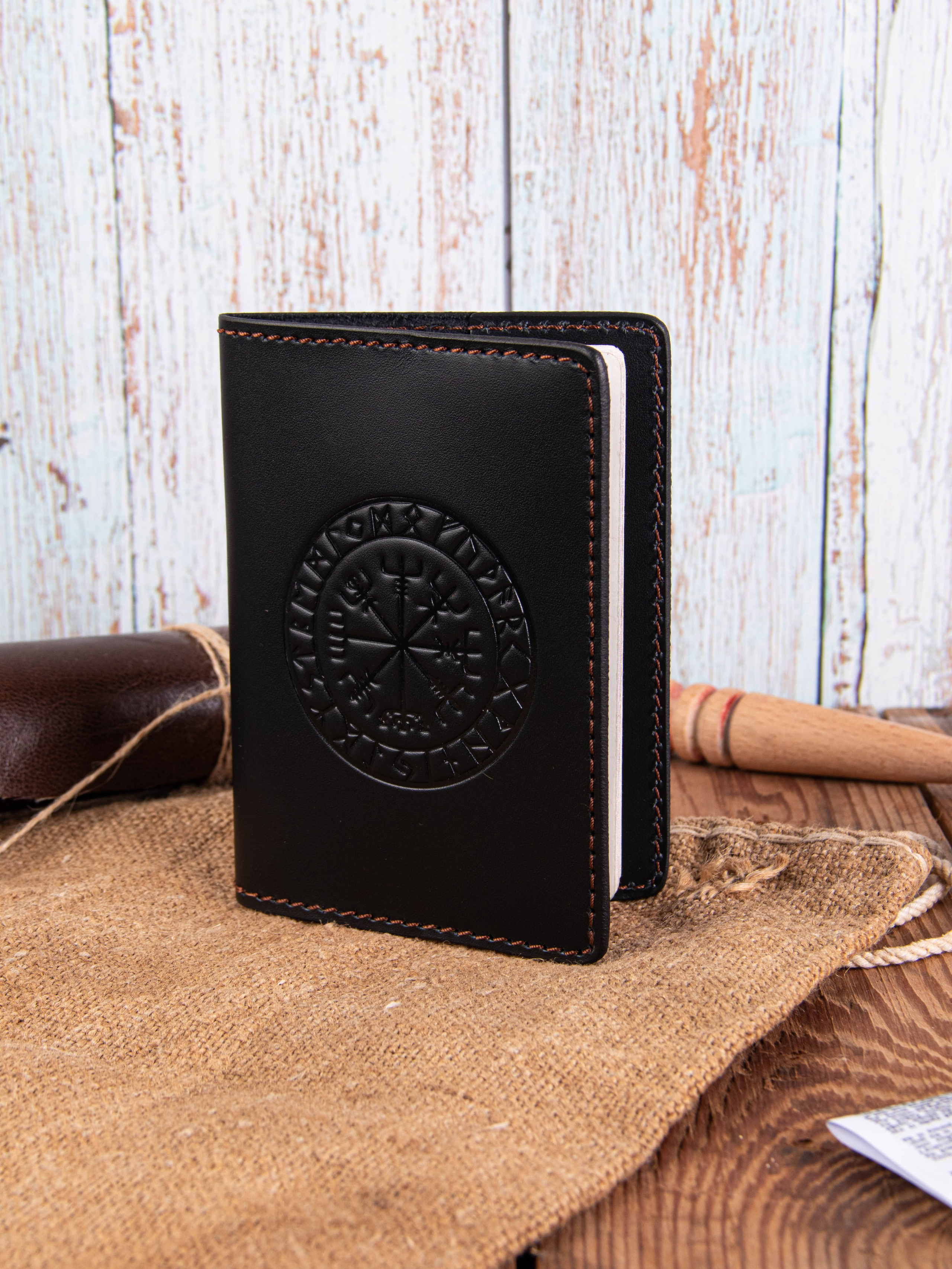 Кожаные изделия. «Матрица»