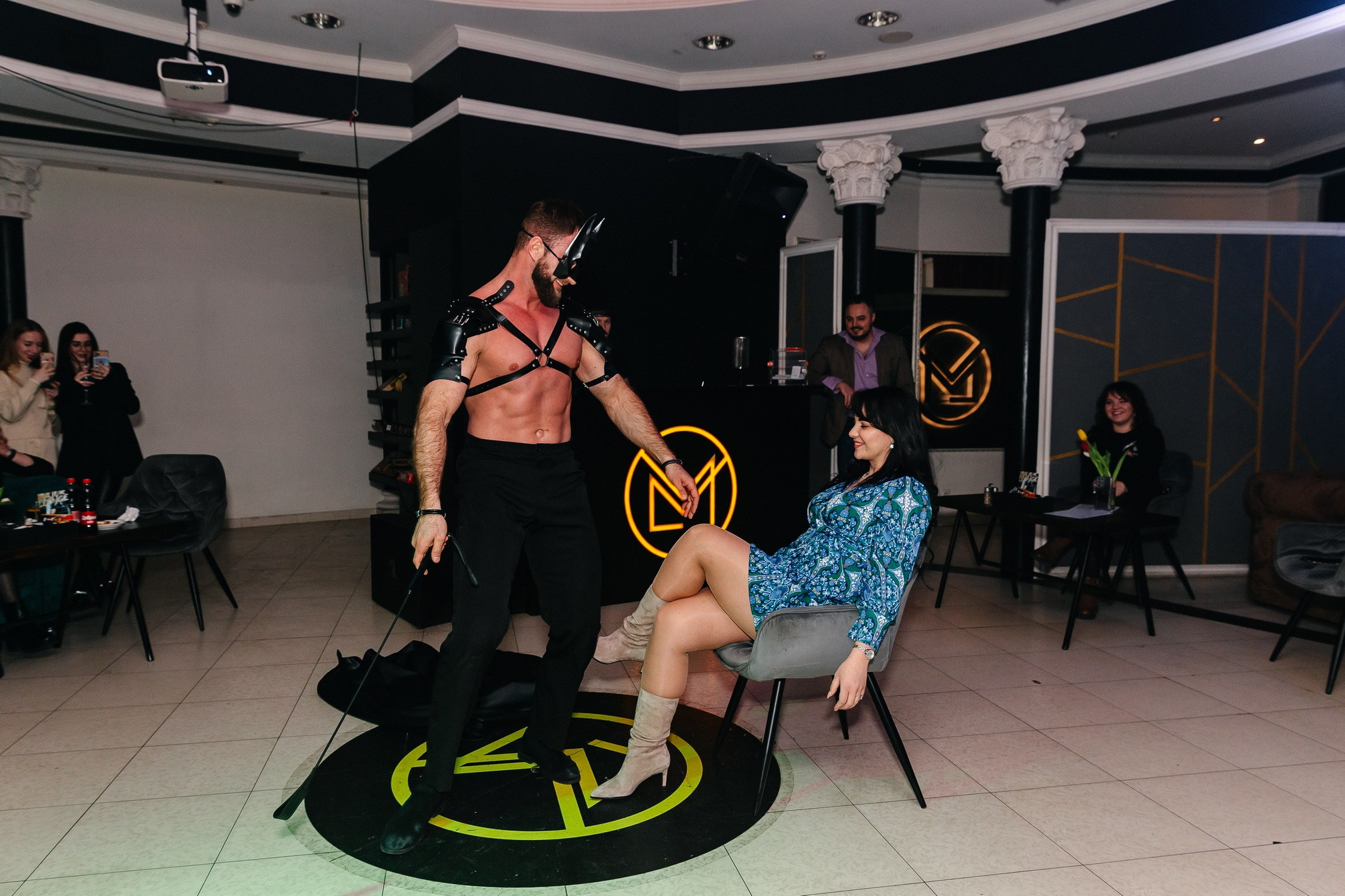 8 марта в лаунж-баре Major 2024. Свадебный, семейный и детский фотограф в Калининграде Елена Кравцова