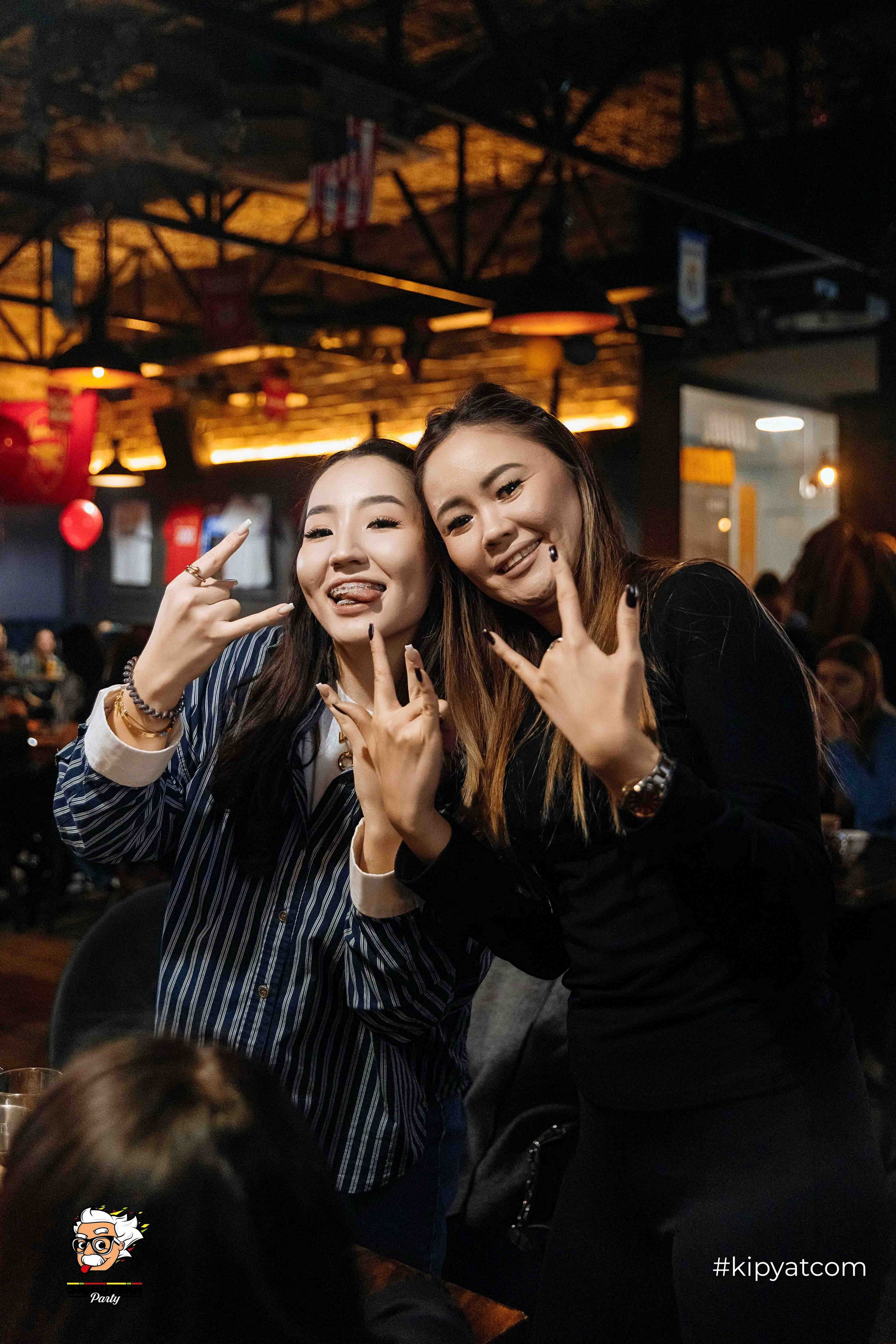 Эйнштейн Party