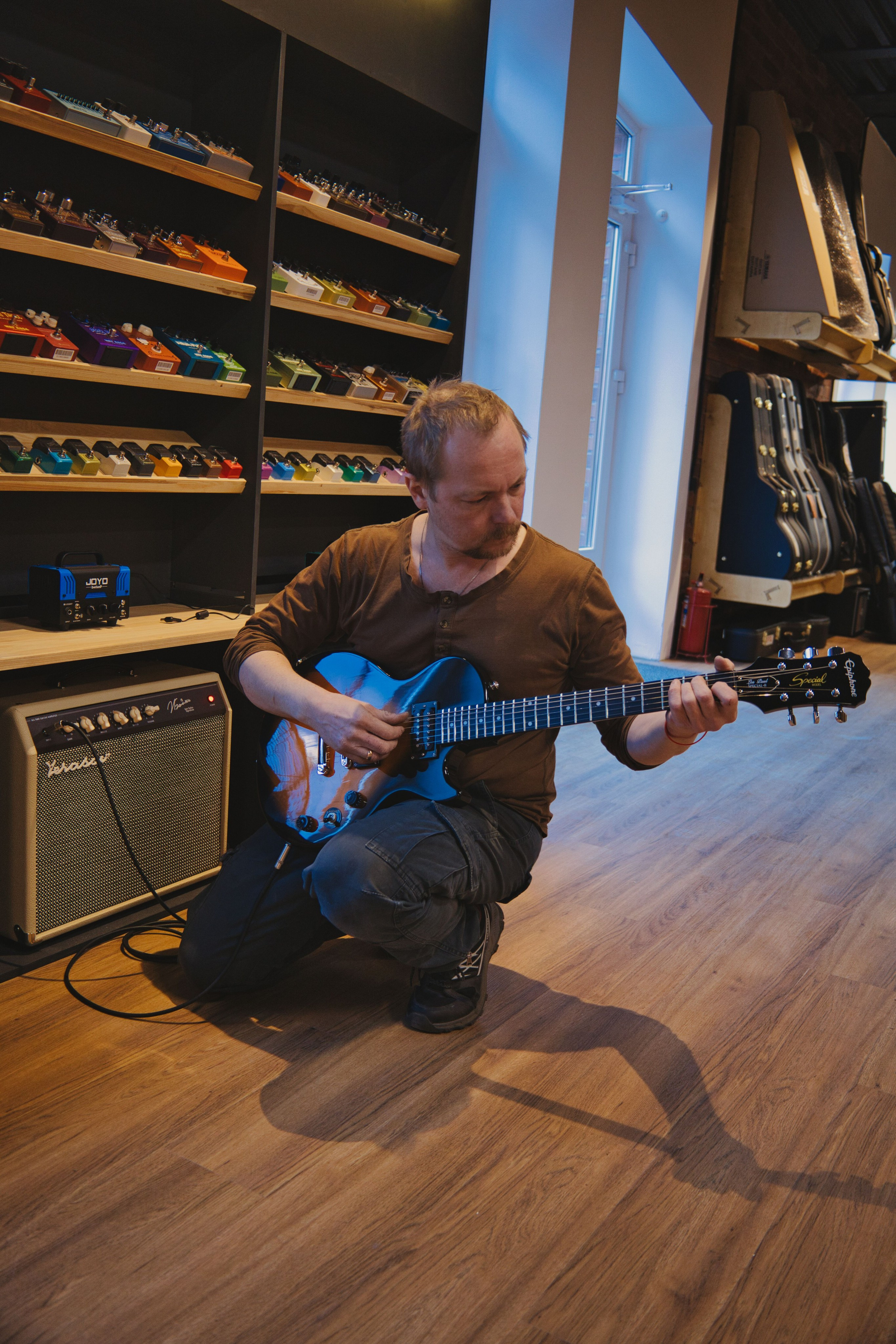 Гитарный клуб или магическая мастерская