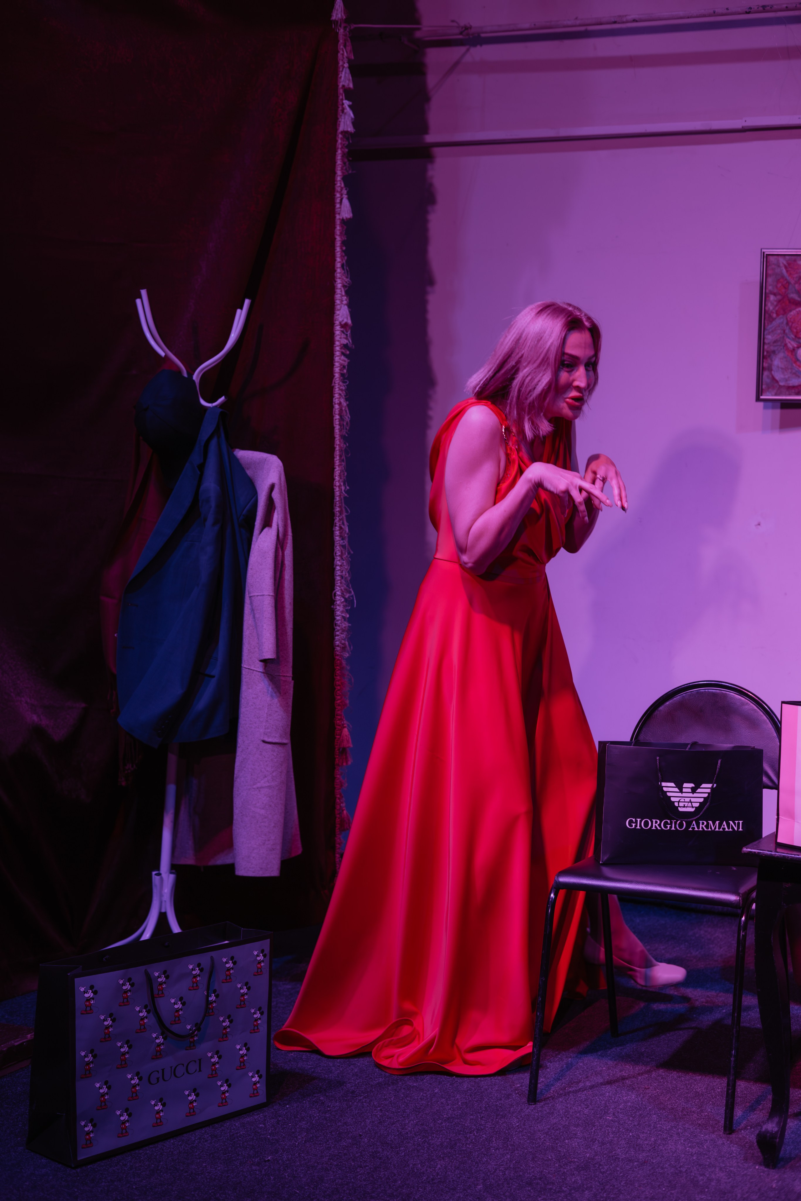 Дом актера «Денег много не бывает». Фотограф Марк Файзулин