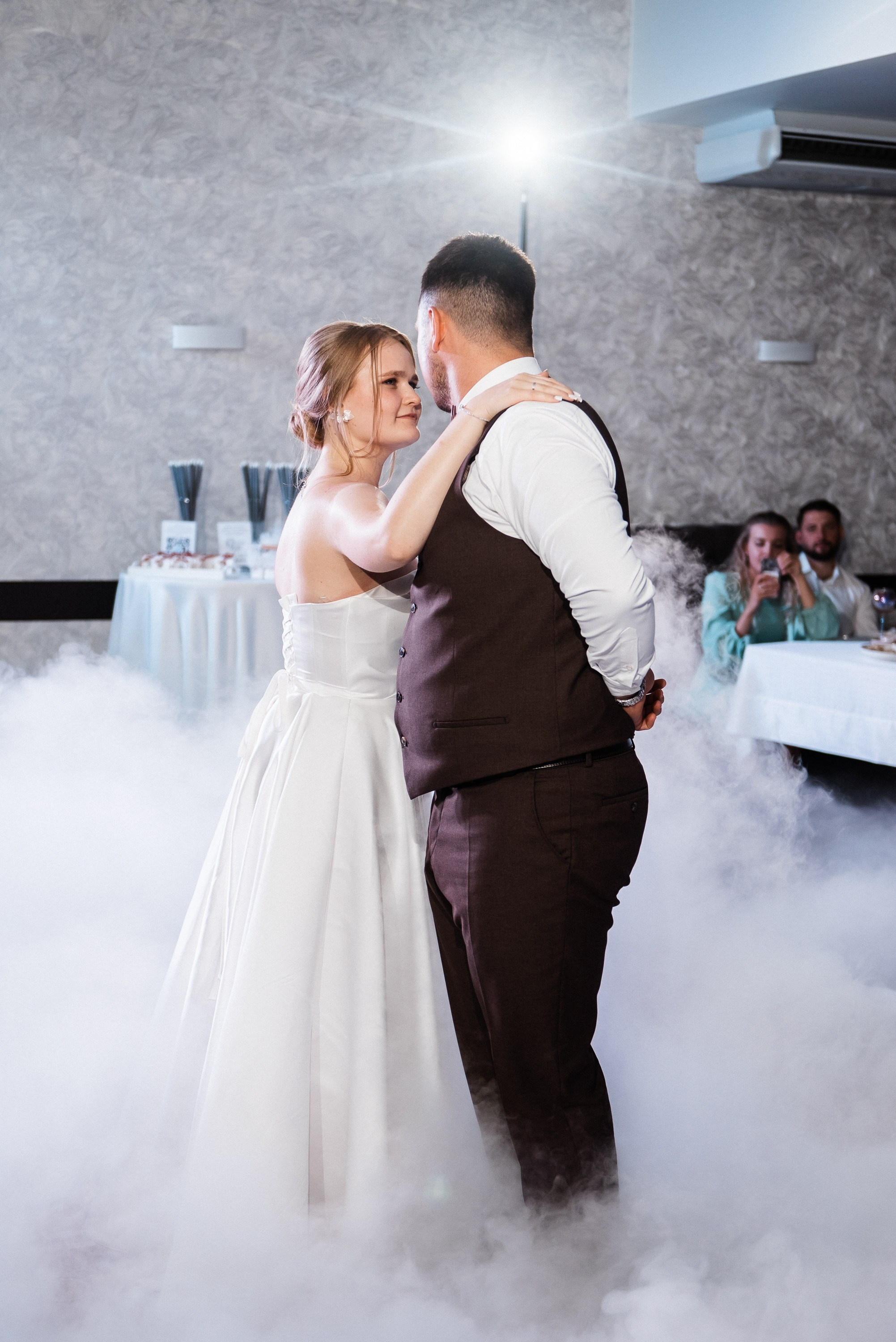 Свадебные фотосъемки. ЛАФФ ФОТО И ВИДЕОПРОДАКШЕН