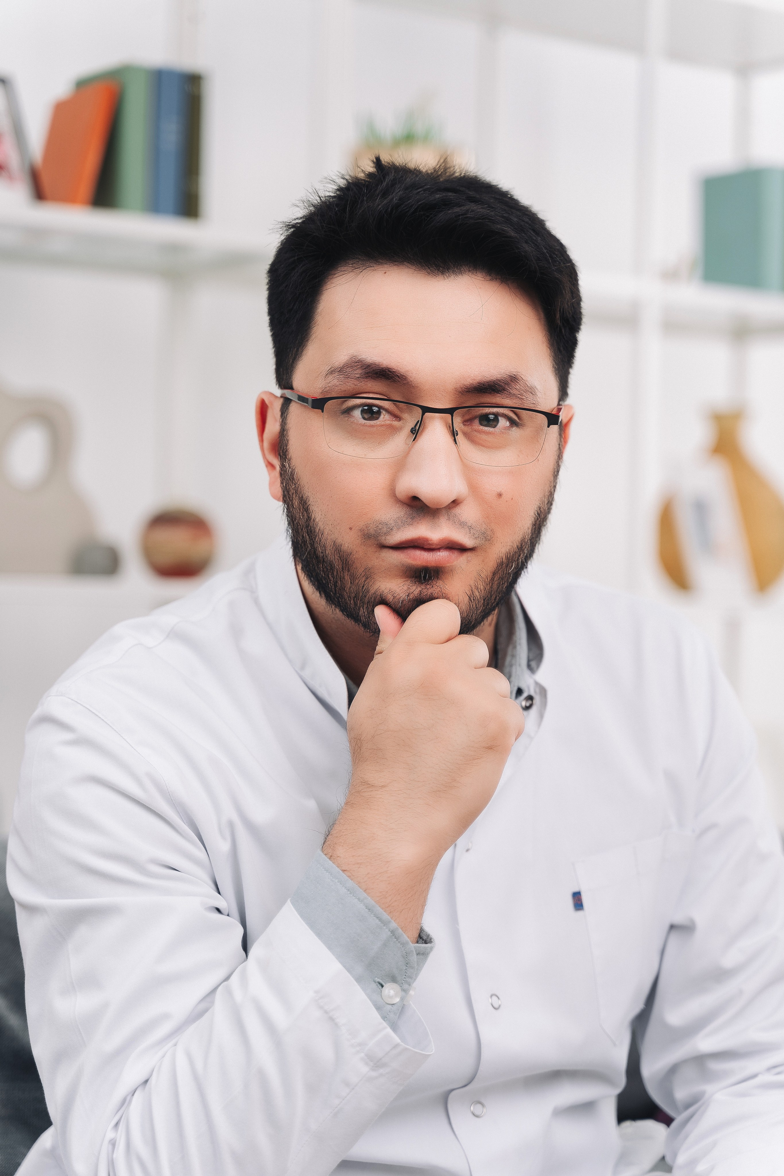 Business Portraits. Professional Wedding Photography, Portraits, and Studio Photoshoots in Phuket