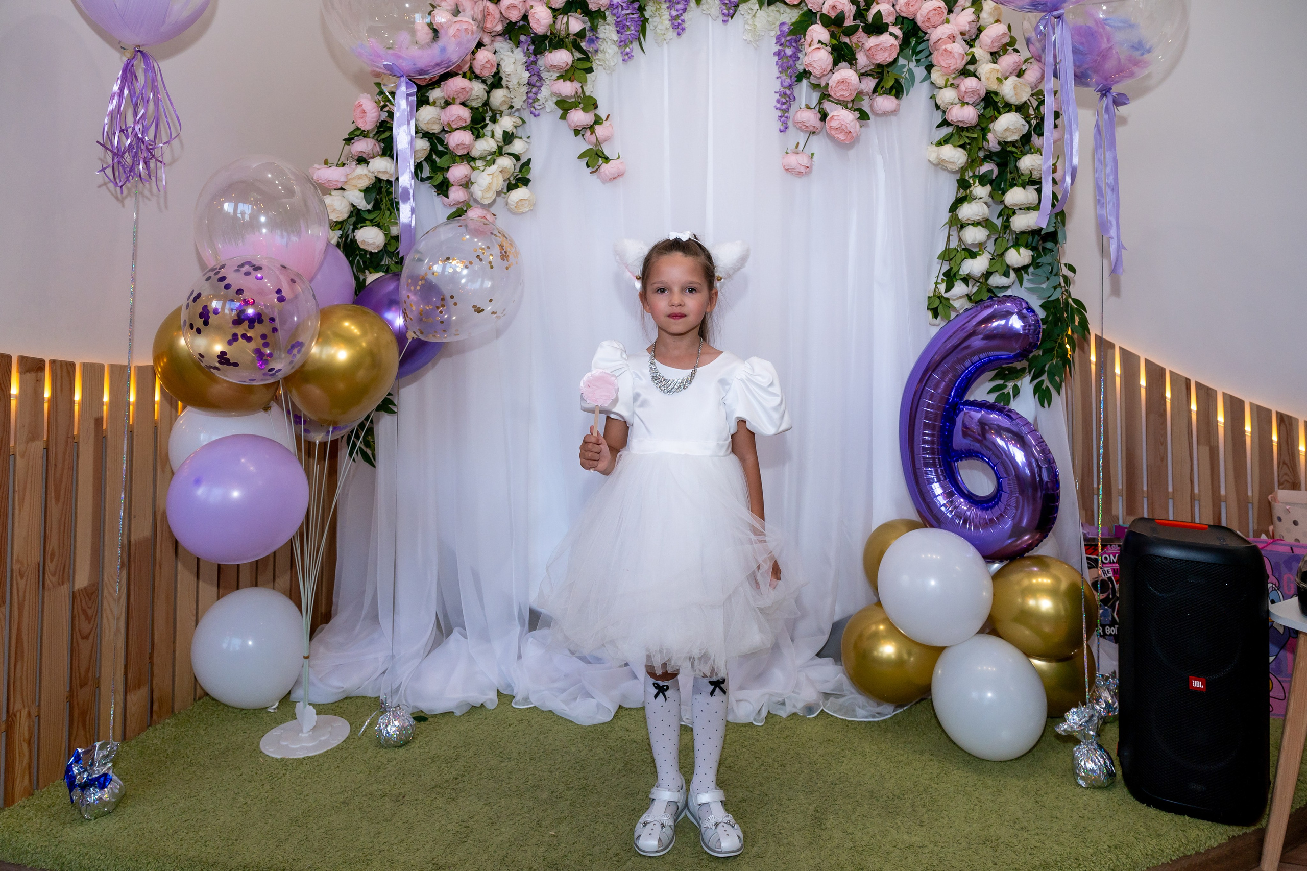 ДР в лофте с фокусником