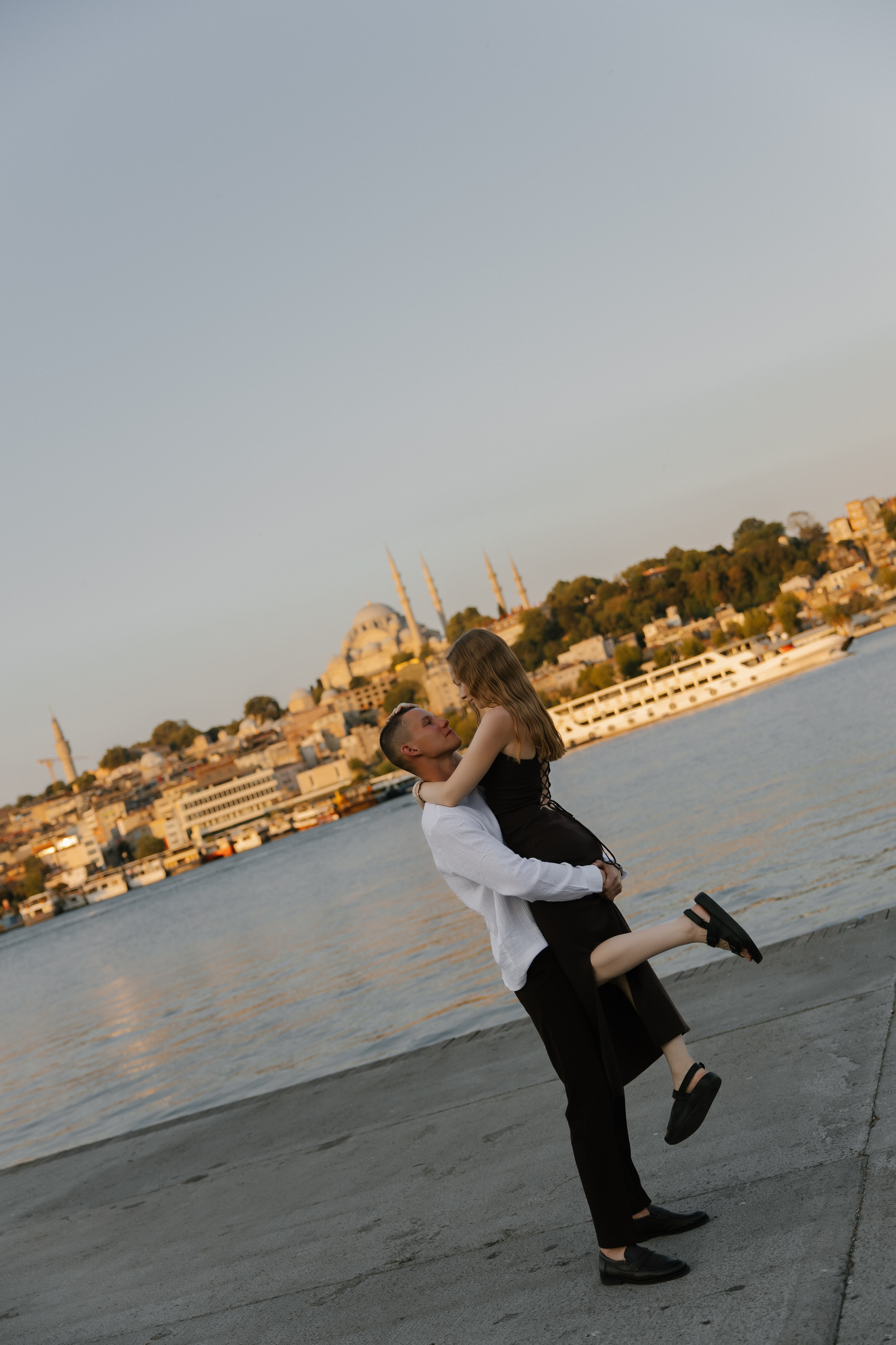 На рассвете