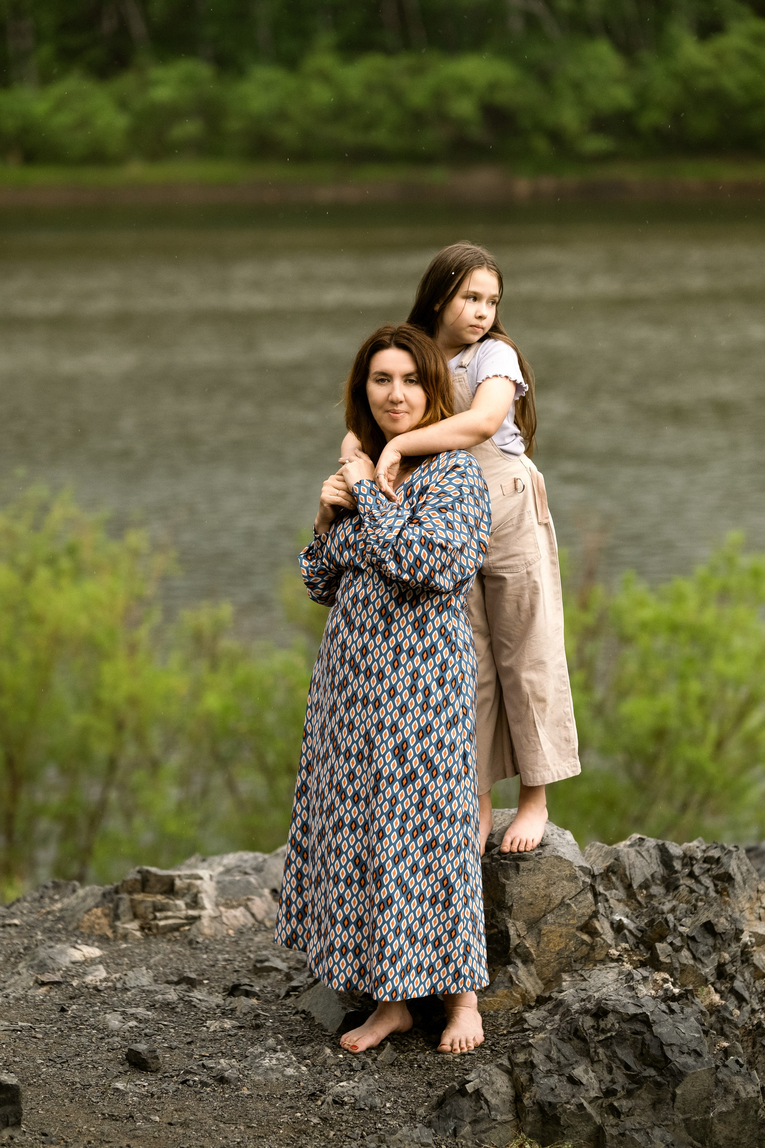 Семейная фотосессия на природе. Портретный фотограф в Чите Анна Камратова. Помогу Вам создать историю, в которой Вы — главный герой!