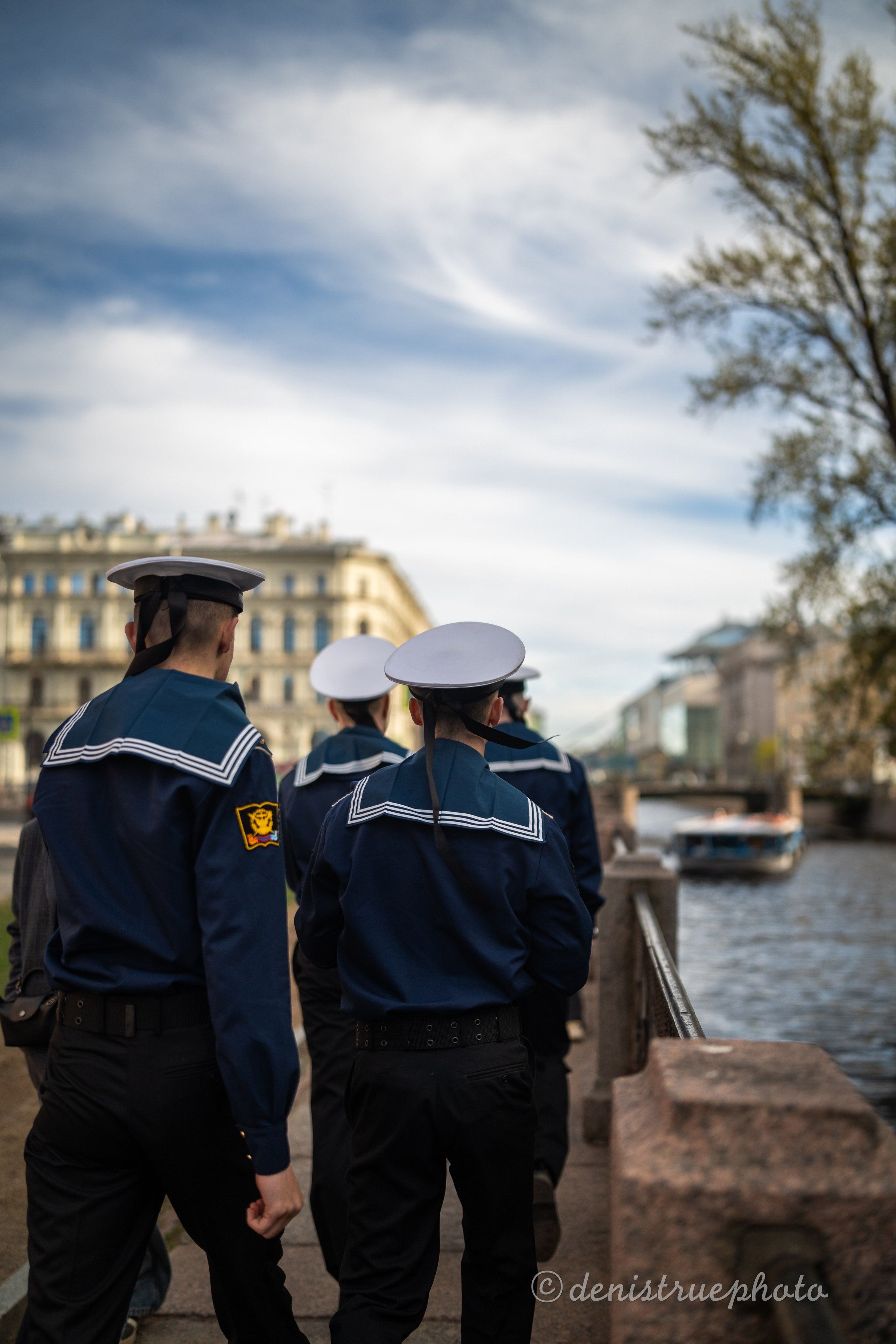 2026.05.06 Майские в СПб. Прогулка и встреча с друзьями. Репортажая и lifestyle-фотография. Люди, эмоции, жизнь