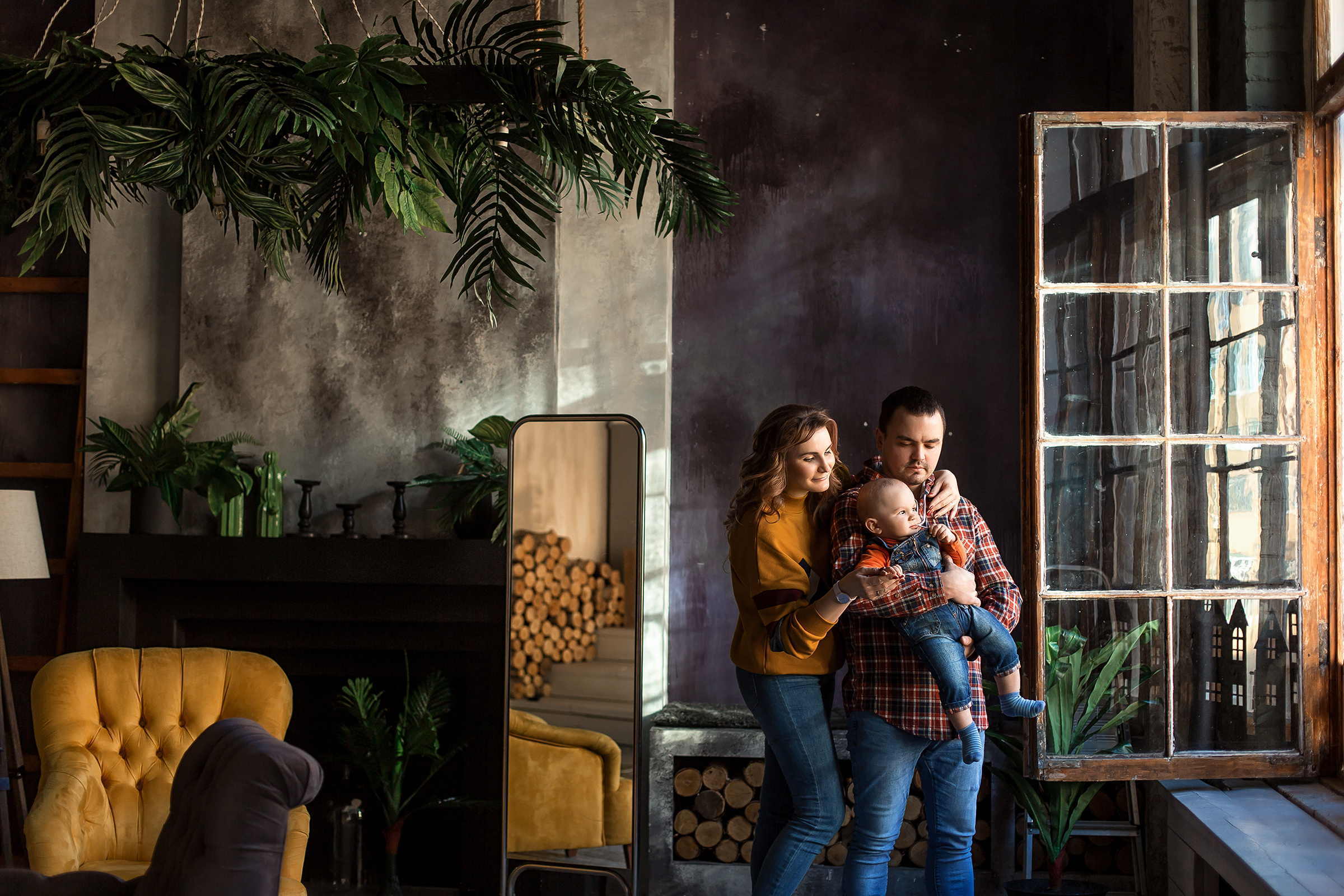 Семейная фотосессия в студии и дома. Семейный фотограф в Санкт-Петербурге Анна Аверина