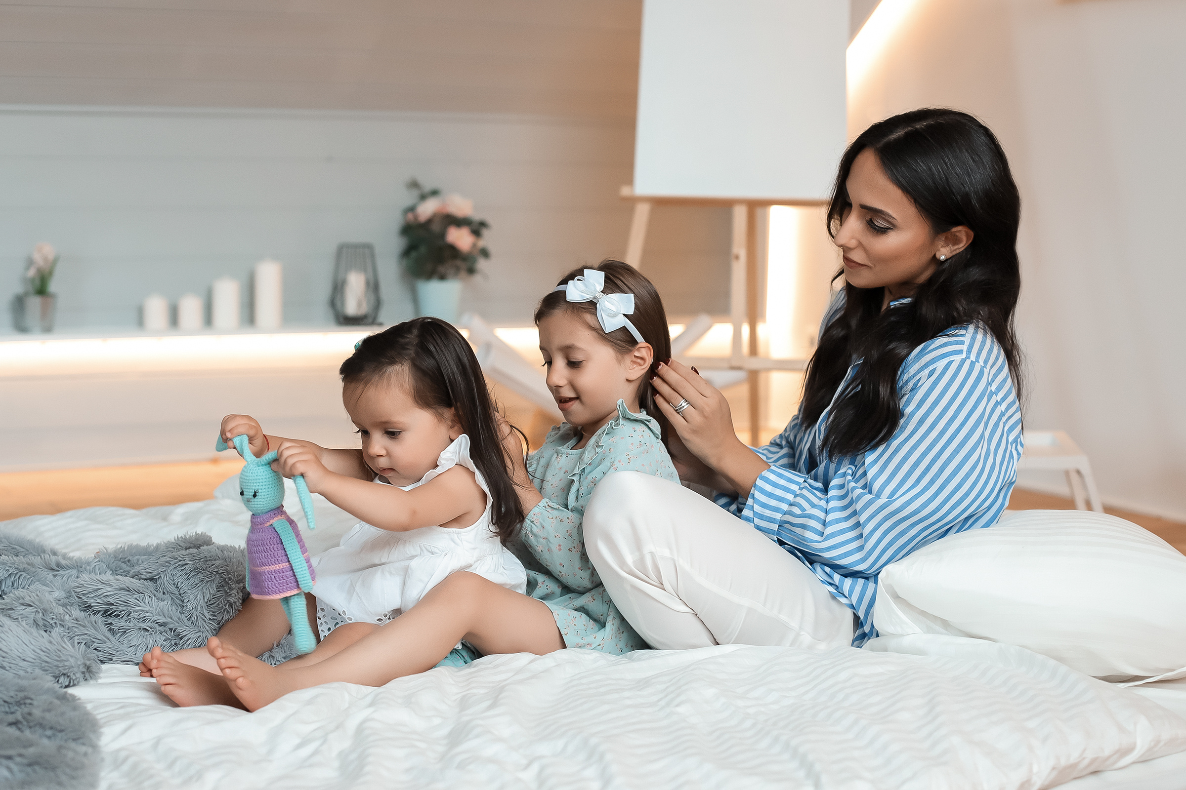 Семейная фотосессия в студии и дома. Семейный фотограф в Санкт-Петербурге Анна Аверина