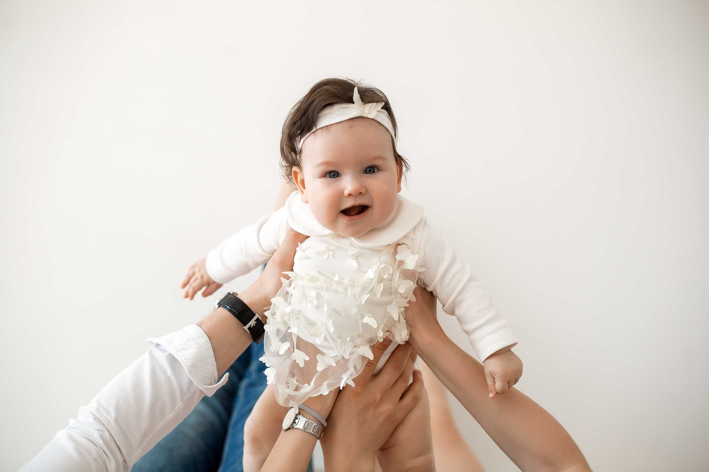 Семейная фотосессия в студии и дома. Семейный фотограф в Санкт-Петербурге Анна Аверина