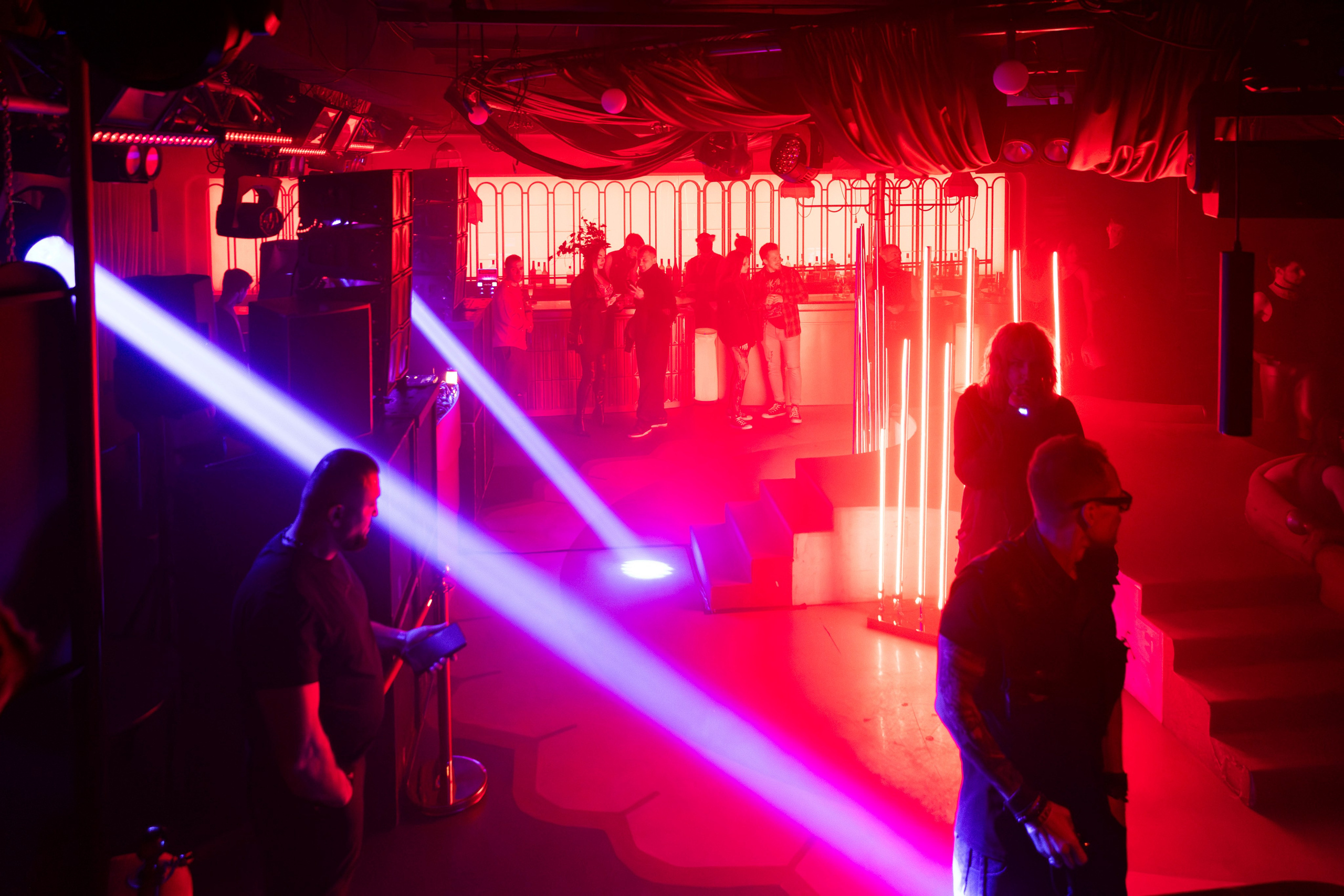 Вечеринка «ILLEGAL FRIENDS». Фотограф г. Владивосток