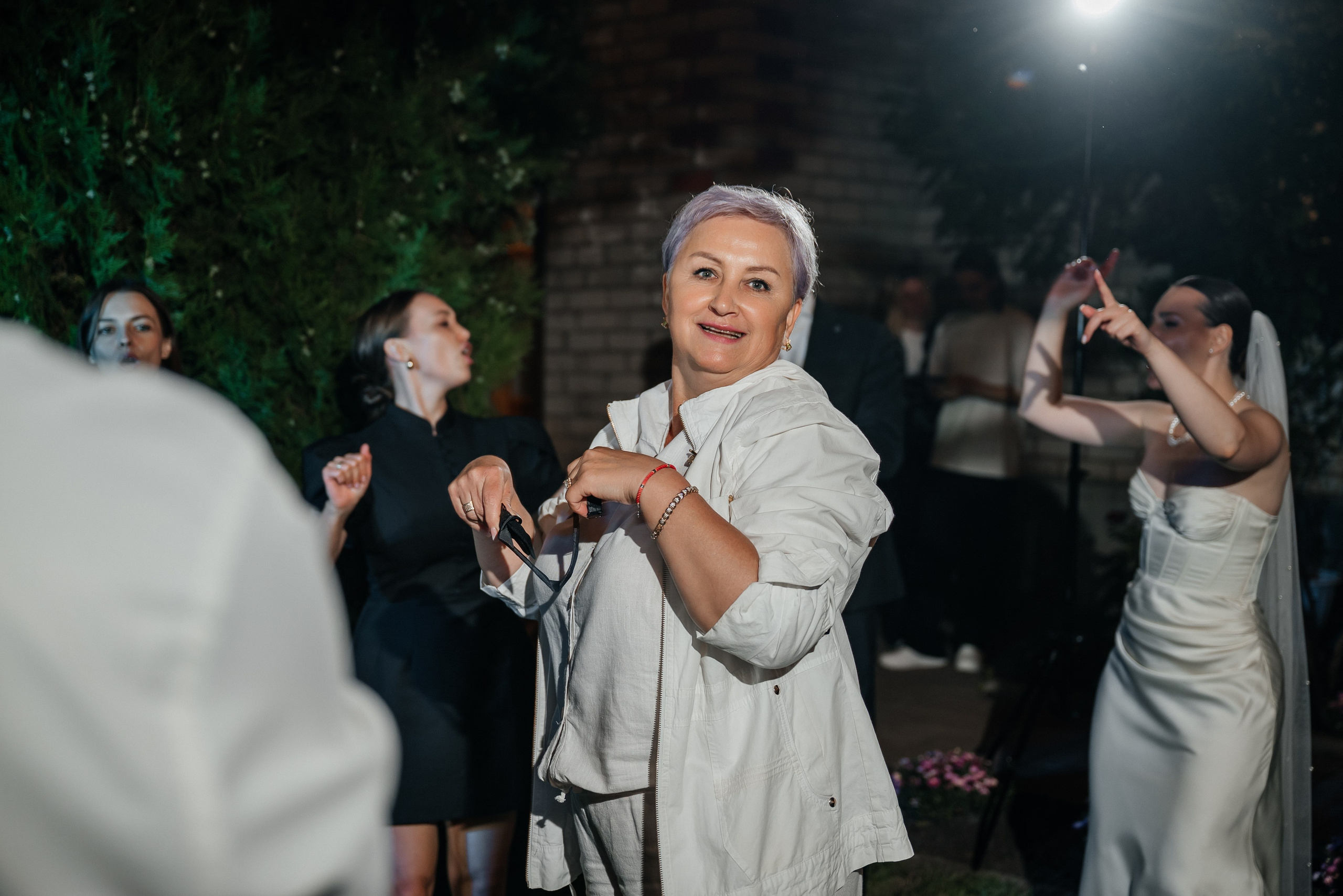 «Свадьба Даши и Артема». Школьный фотограф в Валуйках. Фотосессии для выпускников и изготовление выпускных альбомов в городе Валуйки и в Белгородской области