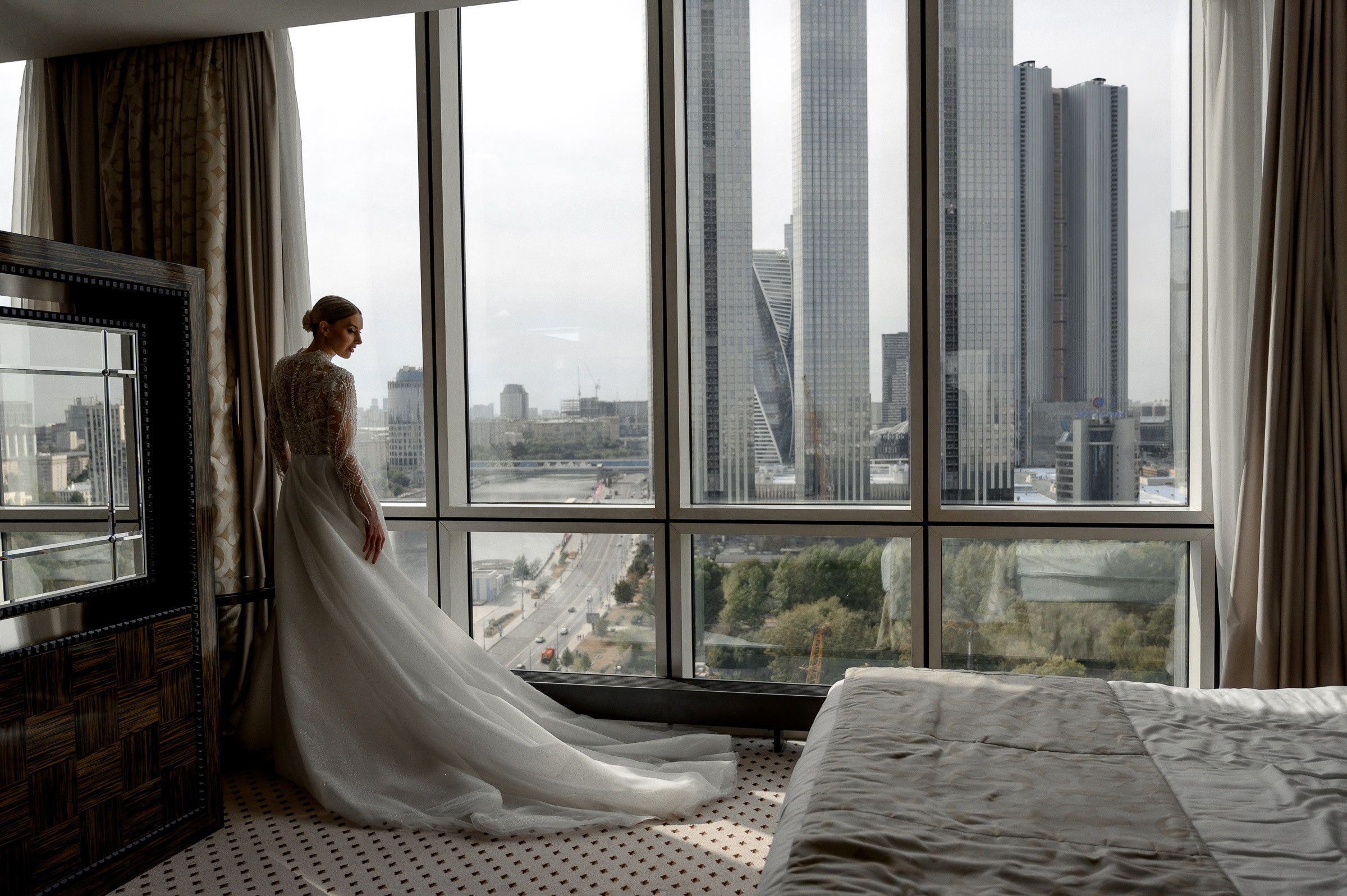 Classic wedding story in Moscow. Wedding photographer