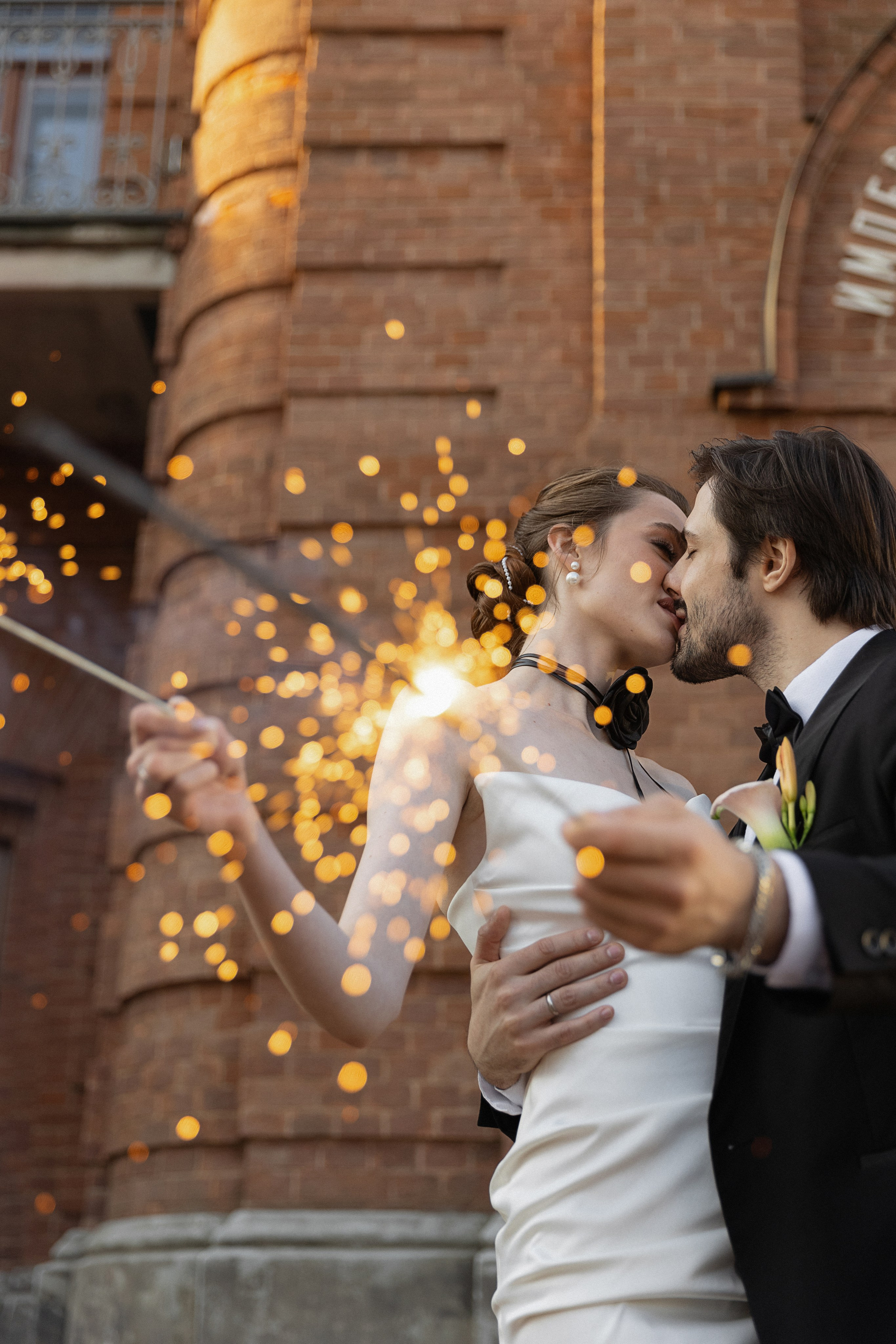 Брызги шампанского. Свадебный фотограф в Москве Полина Лелетко