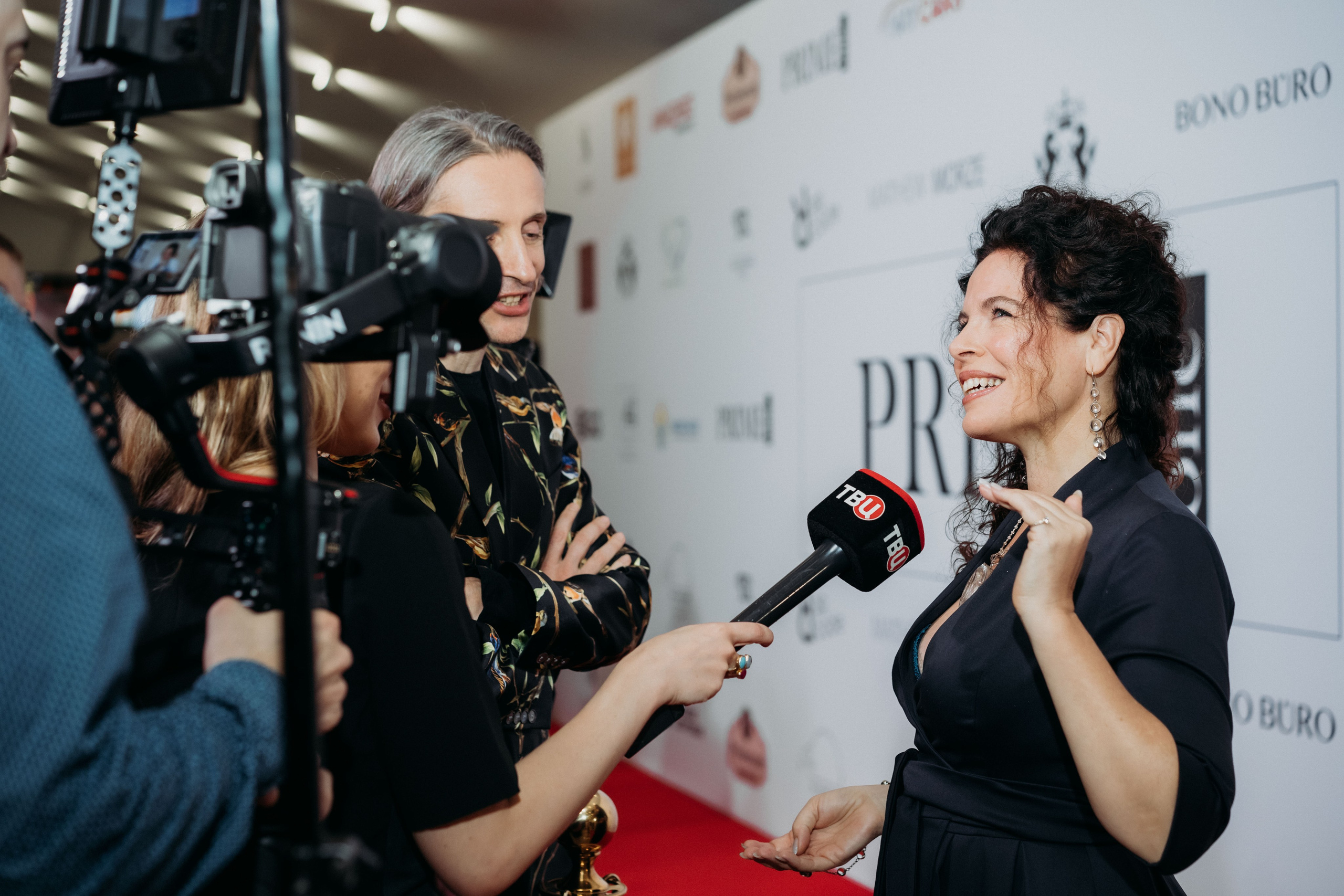 Фоторежиссер — O! Markova