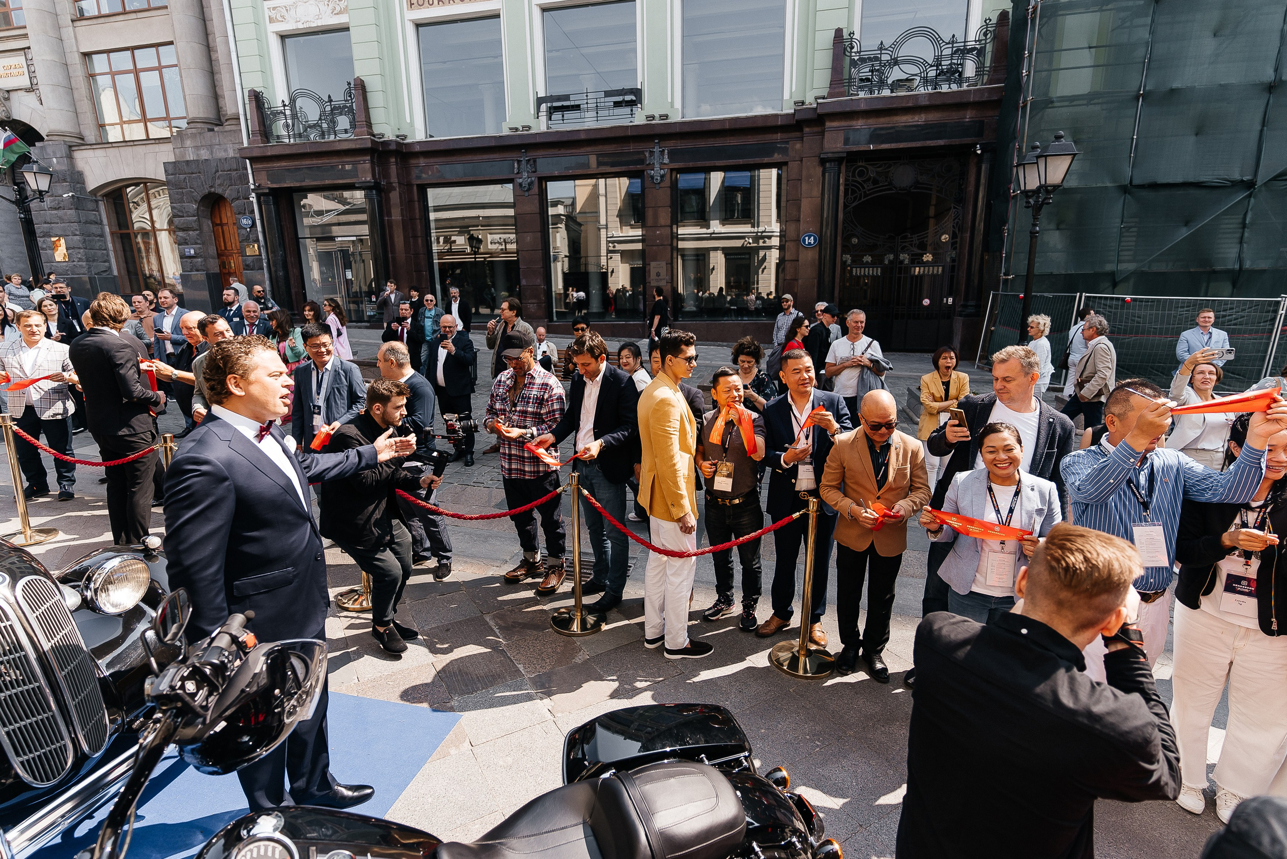 Henderson. Павел Краснов — Свадебный и репортажный фотограф в Москве