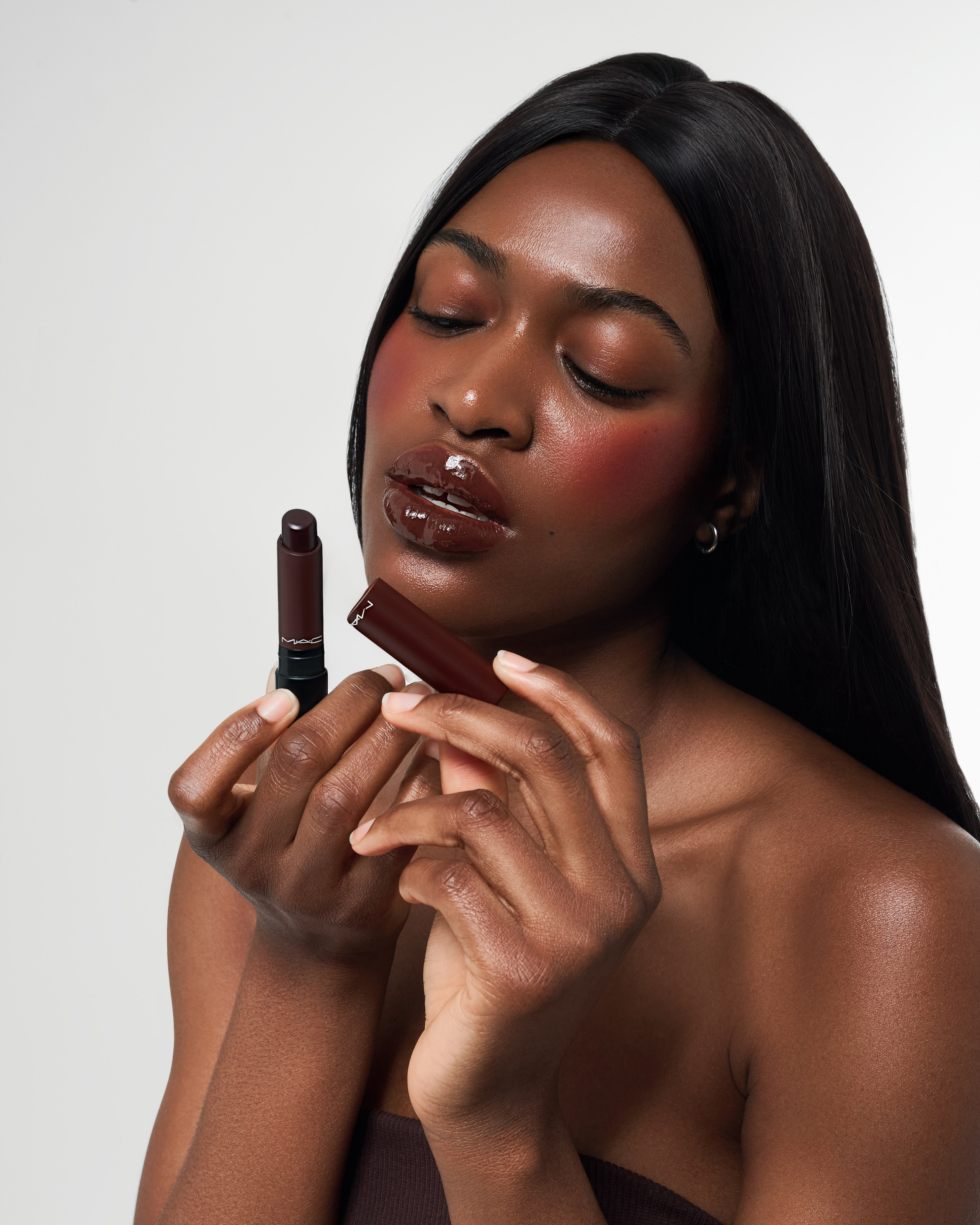 Beauty. Retusher Maryia Buhai