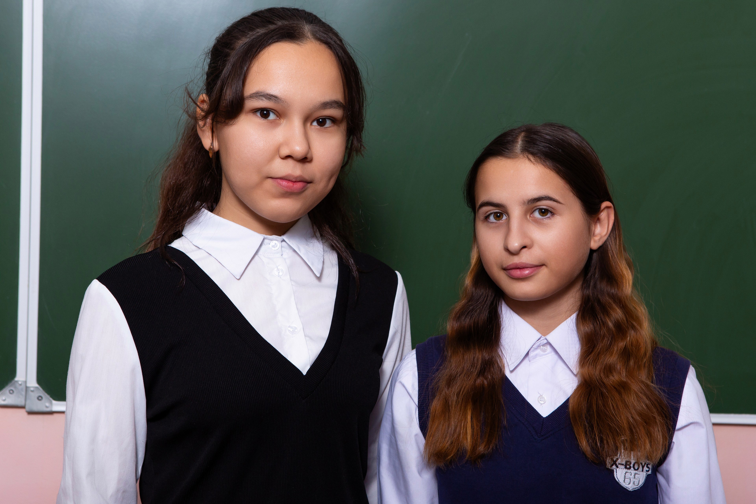 ШКОЛЬНАЯ ФОТОСЕССИЯ ДЛЯ 9 КЛАССА 3 ШКОЛА МЦЕНСК. ТВОЙ АЛЬБОМ / ТВОИ ПРАВИЛА