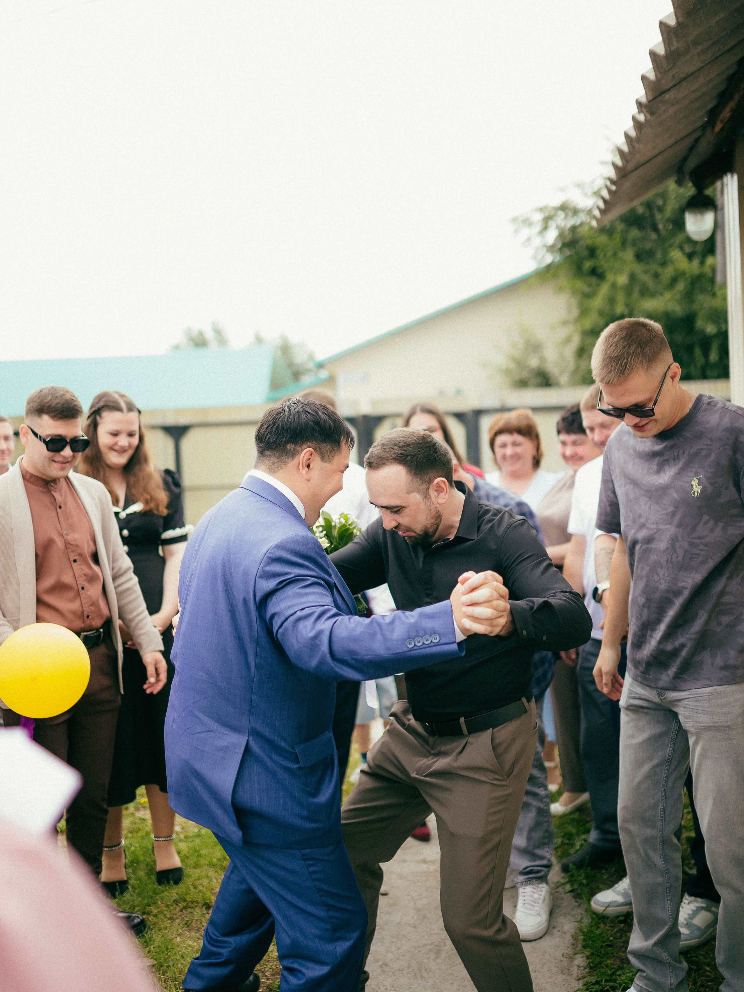 Love & Wed. SHDEN — Photographer | Content Creator