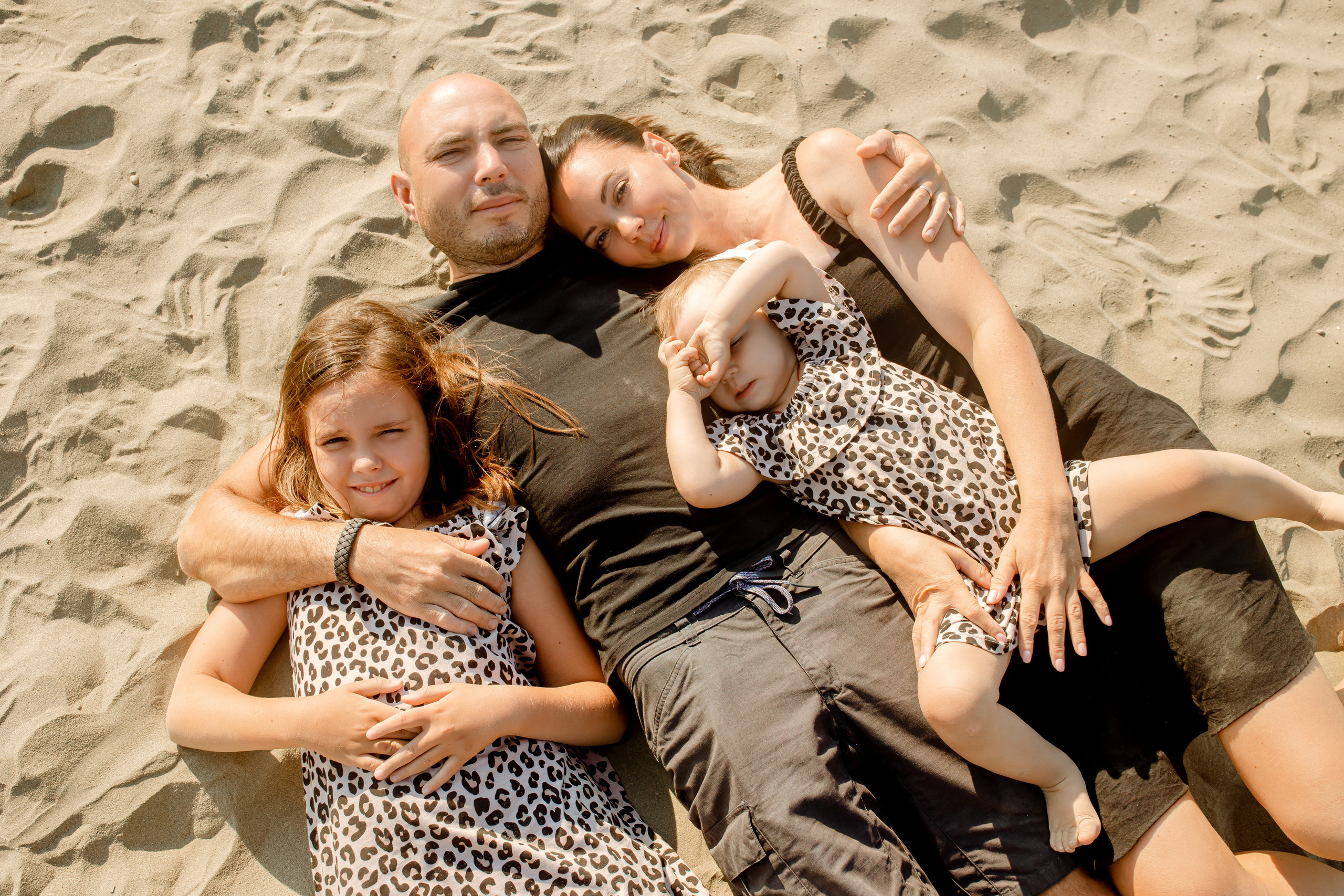 Ирина и Антон с дочерьми. Фотограф в Геленджике, Архипо-Осиповке, Абрау-Дюрсо, Кринице Виктория