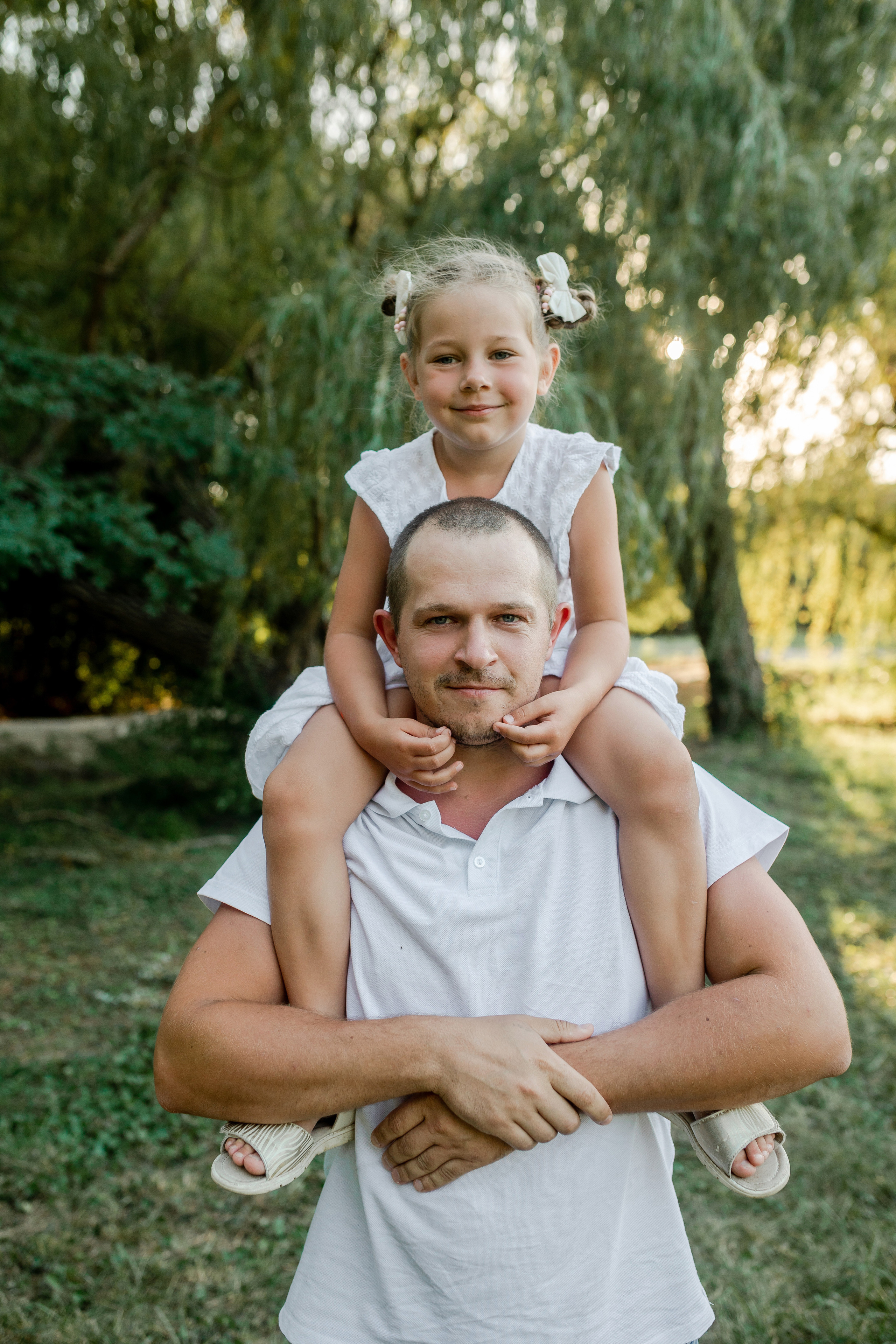 Галина, Александр с дочерью. Wedding and family photographer in Gelendzhik Victoria Balashova