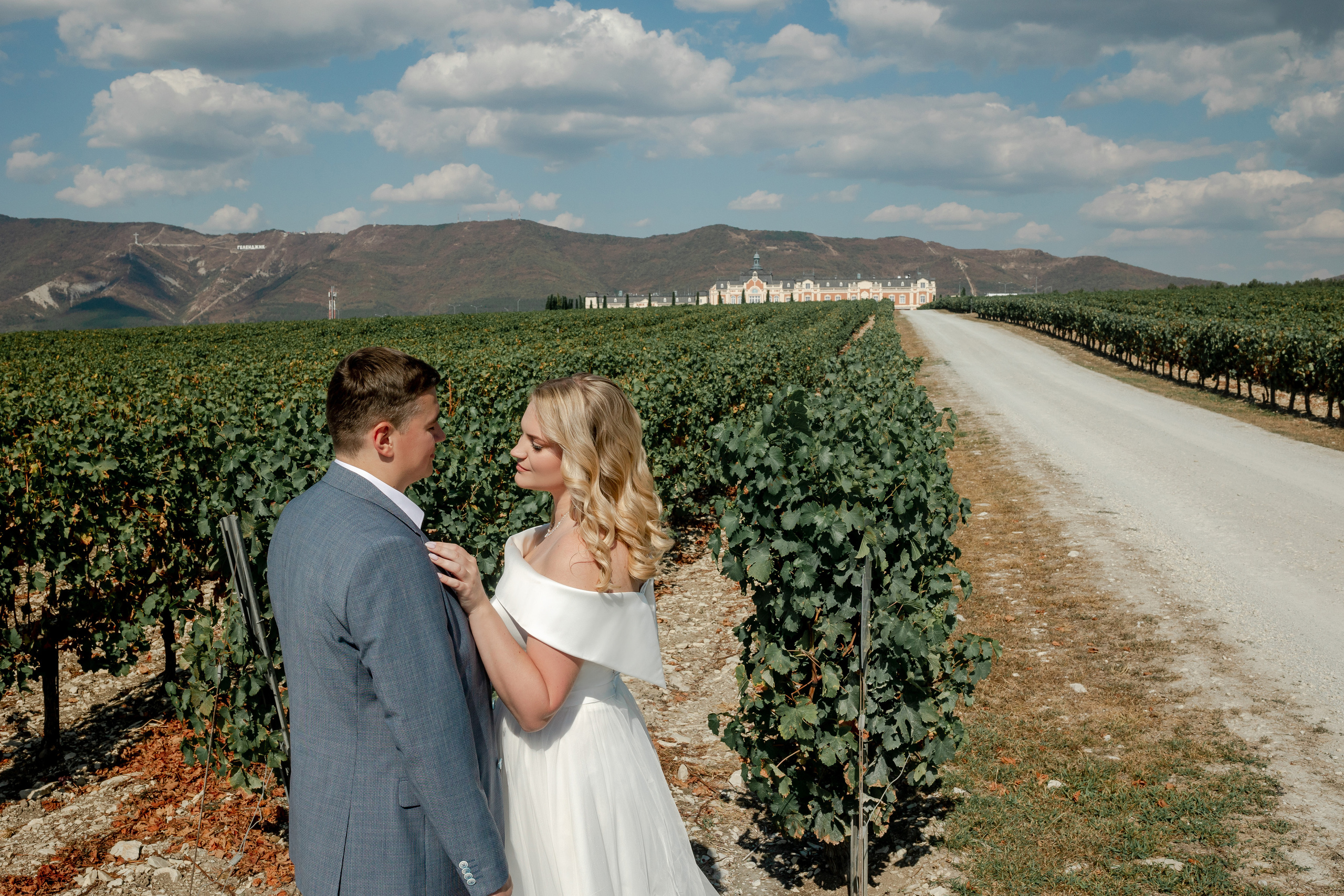 Château de Talu. Фотограф в Геленджике, Архипо-Осиповке, Абрау-Дюрсо, Кринице Виктория