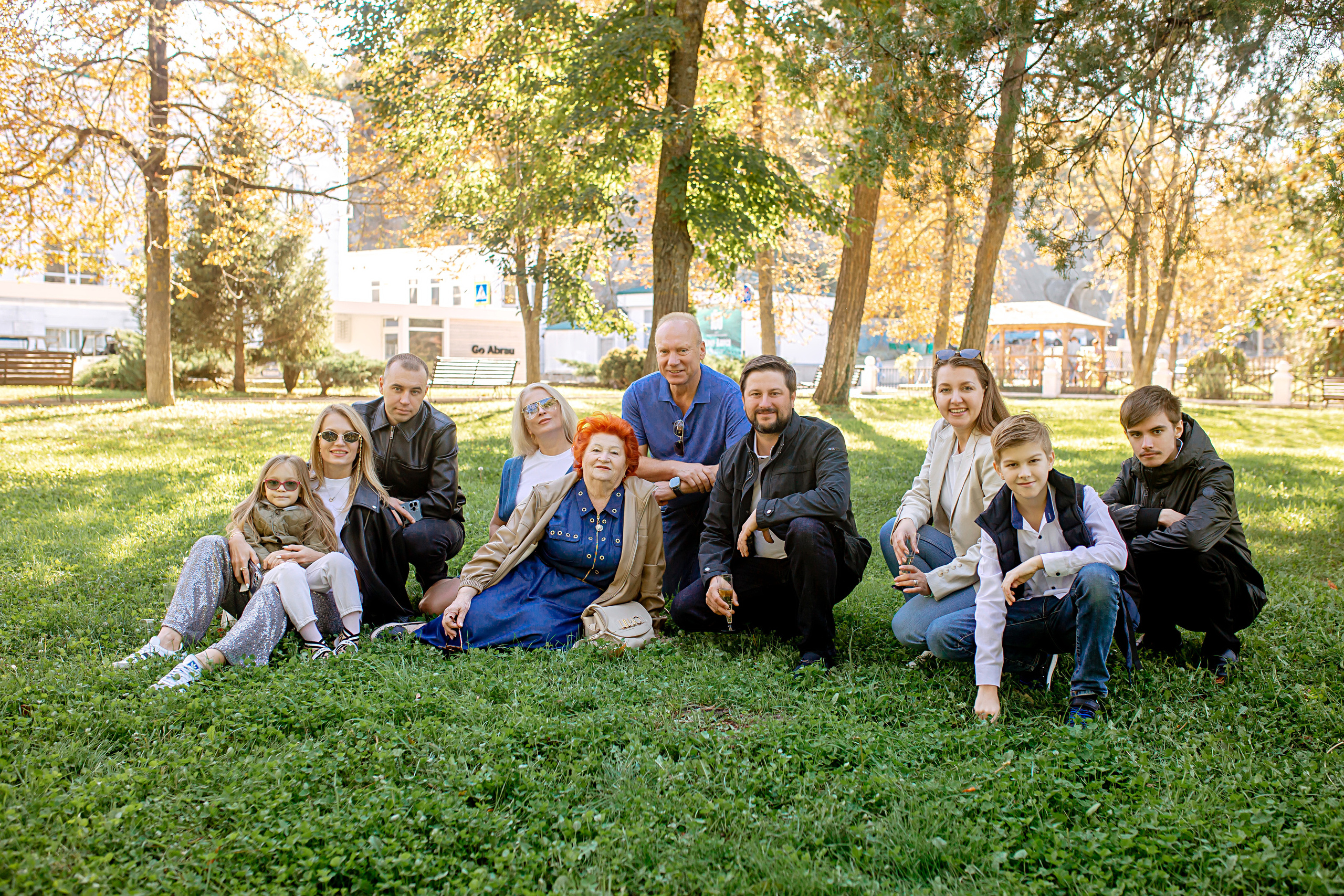 Людмила с семьей. Фотограф в Геленджике, Архипо-Осиповке, Абрау-Дюрсо, Кринице Виктория