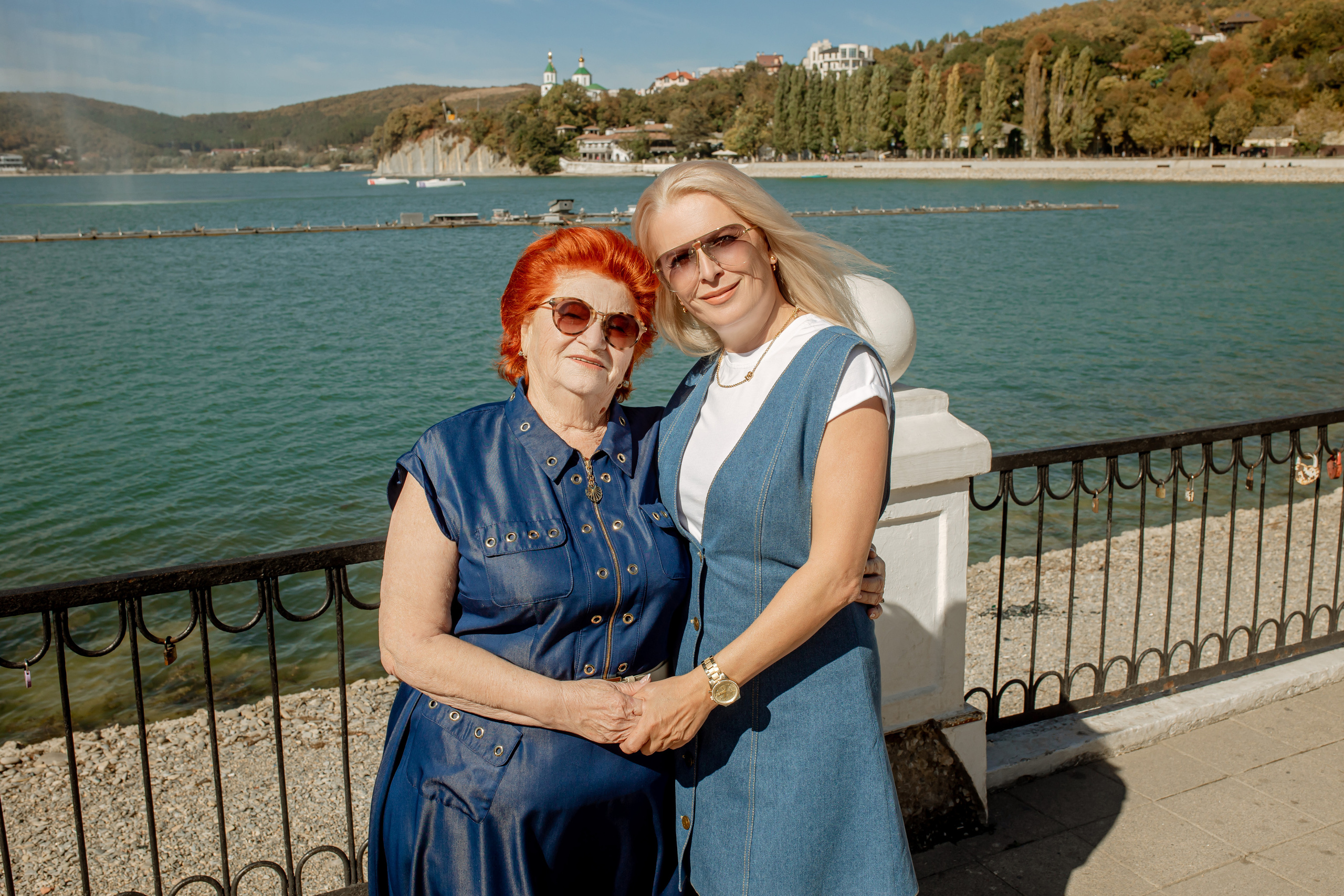 Людмила с семьей. Фотограф в Геленджике, Архипо-Осиповке, Абрау-Дюрсо, Кринице Виктория