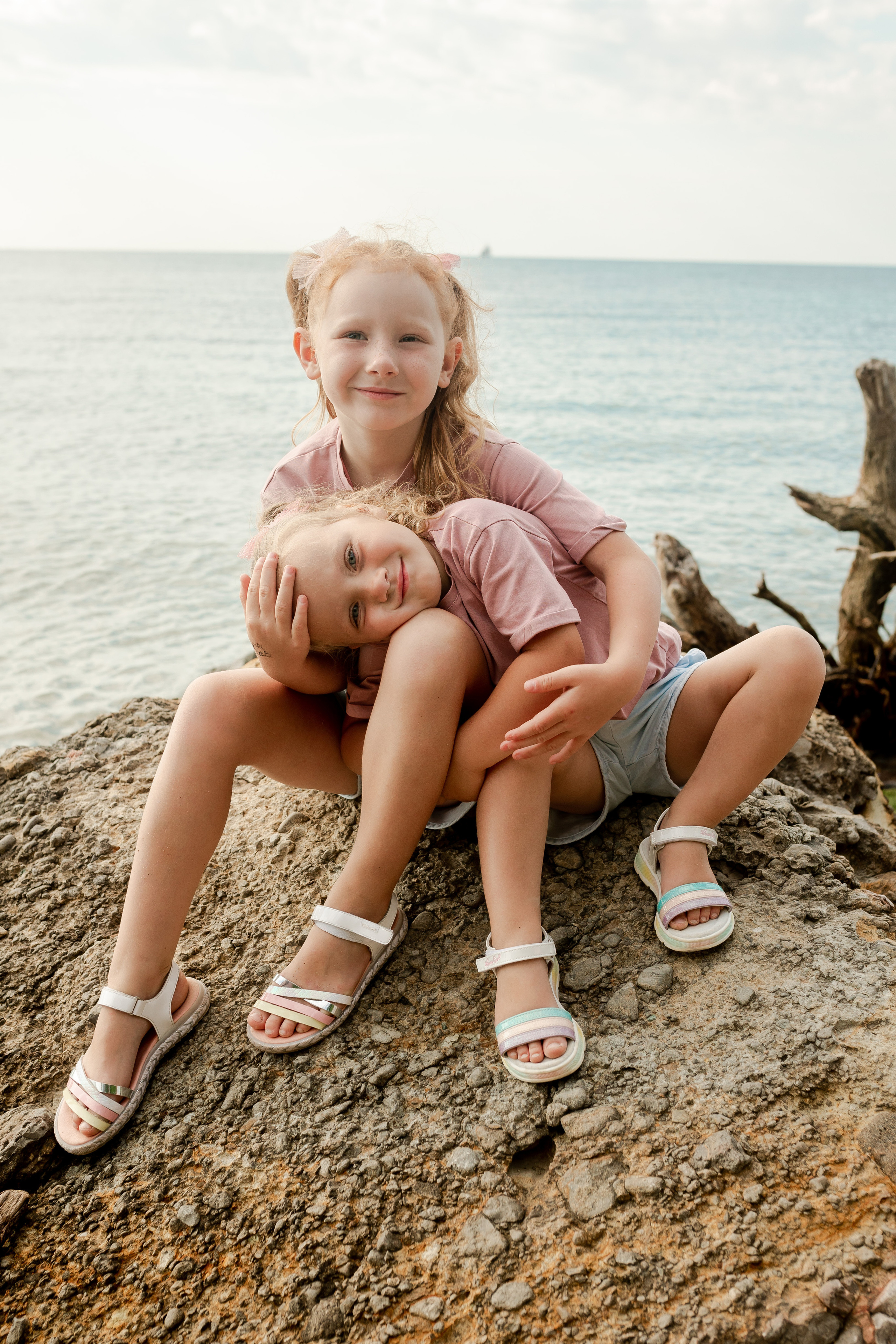 Анастасия и Сергей с Соней и Ариной. Фотограф в Геленджике, Архипо-Осиповке, Абрау-Дюрсо, Кринице Виктория