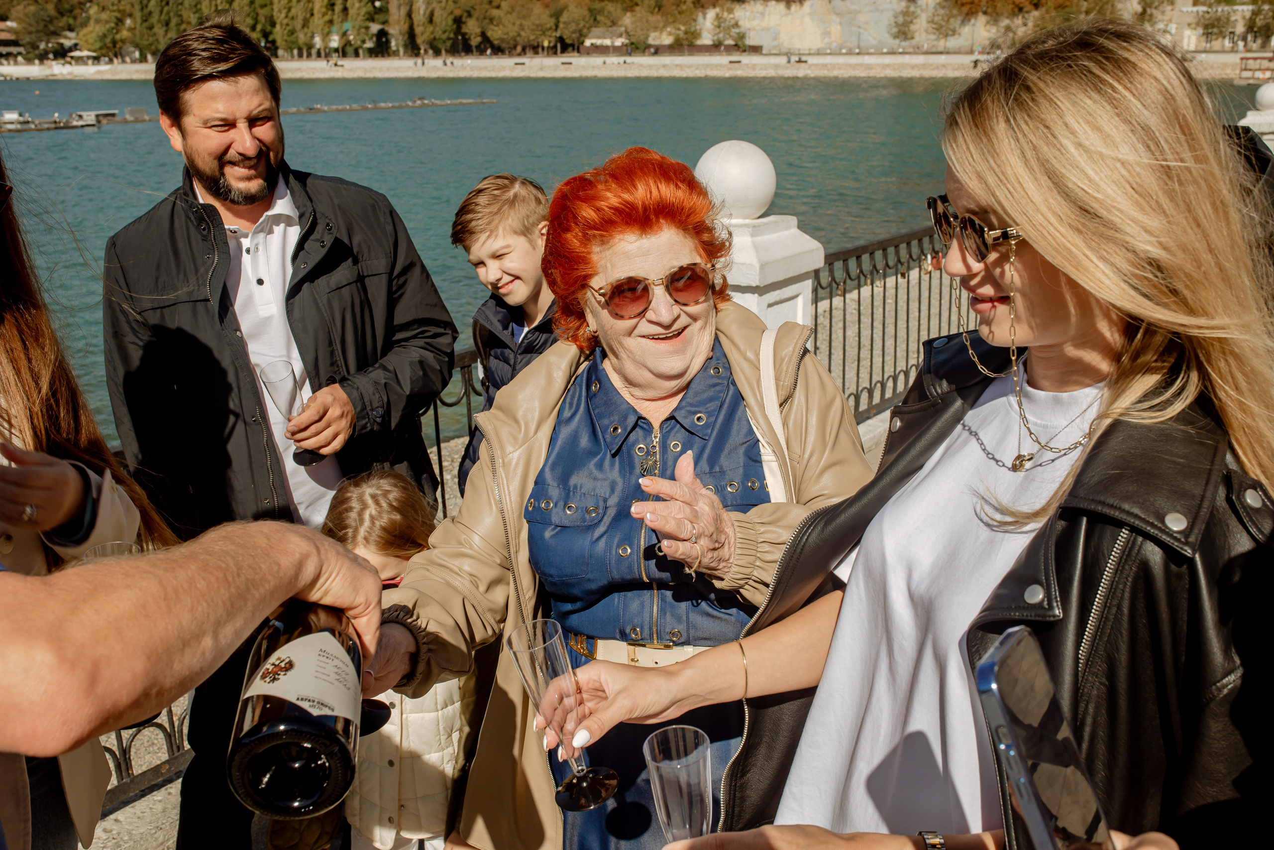 Людмила с семьей. Фотограф в Геленджике, Архипо-Осиповке, Абрау-Дюрсо, Кринице Виктория