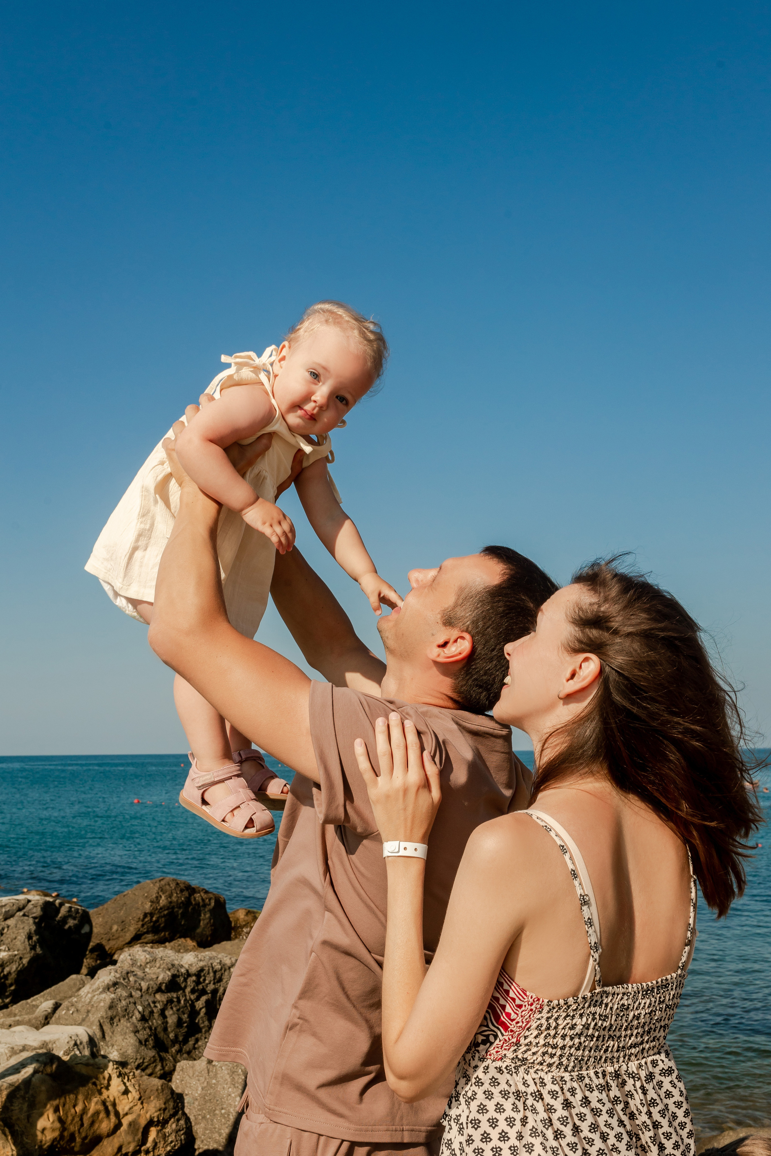 Ольга и Александр с дочерьми. Фотограф в Геленджике, Архипо-Осиповке, Абрау-Дюрсо, Кринице Виктория