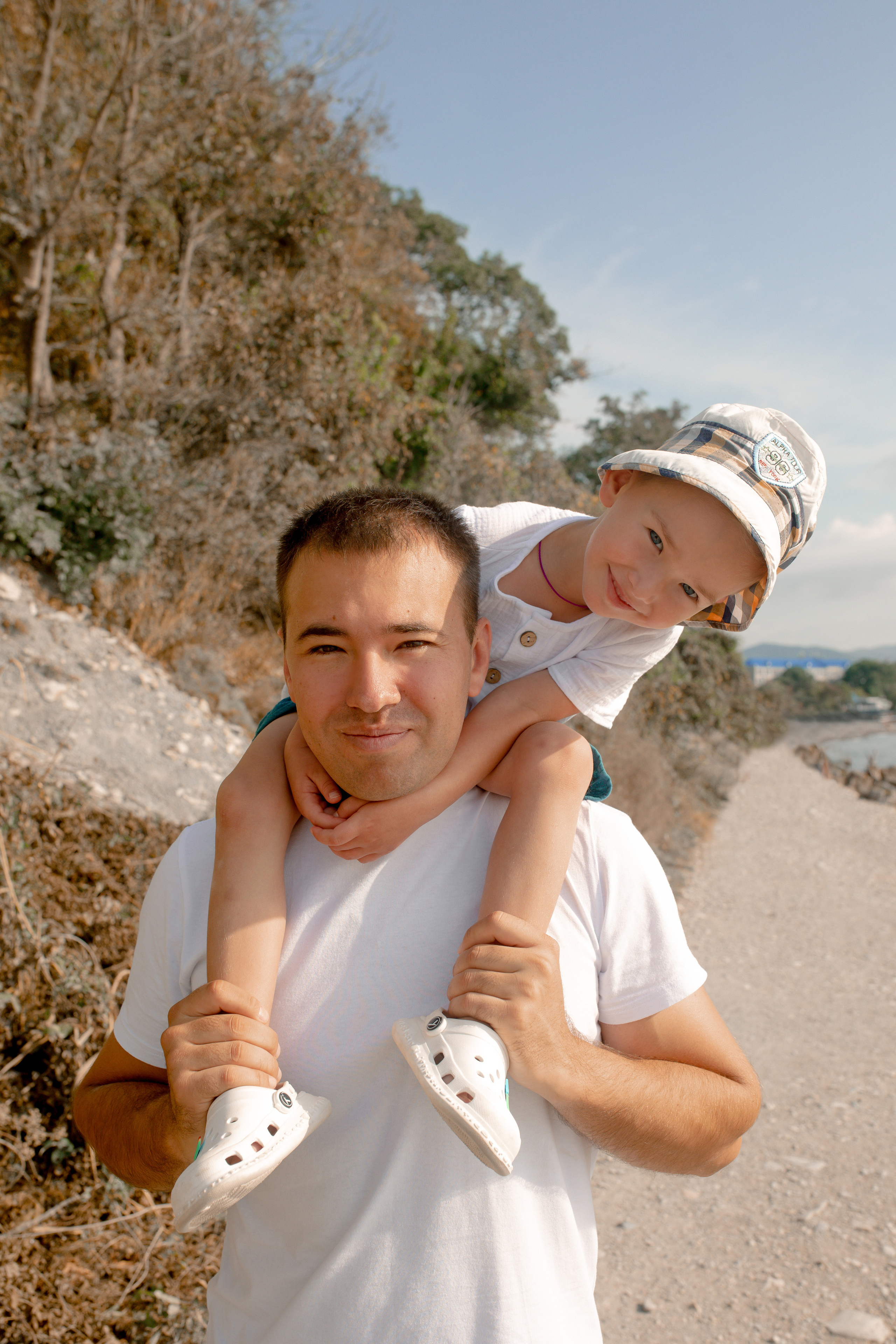 Юлия, Юрий и Миша. Фотограф в Геленджике, Архипо-Осиповке, Абрау-Дюрсо, Кринице Виктория