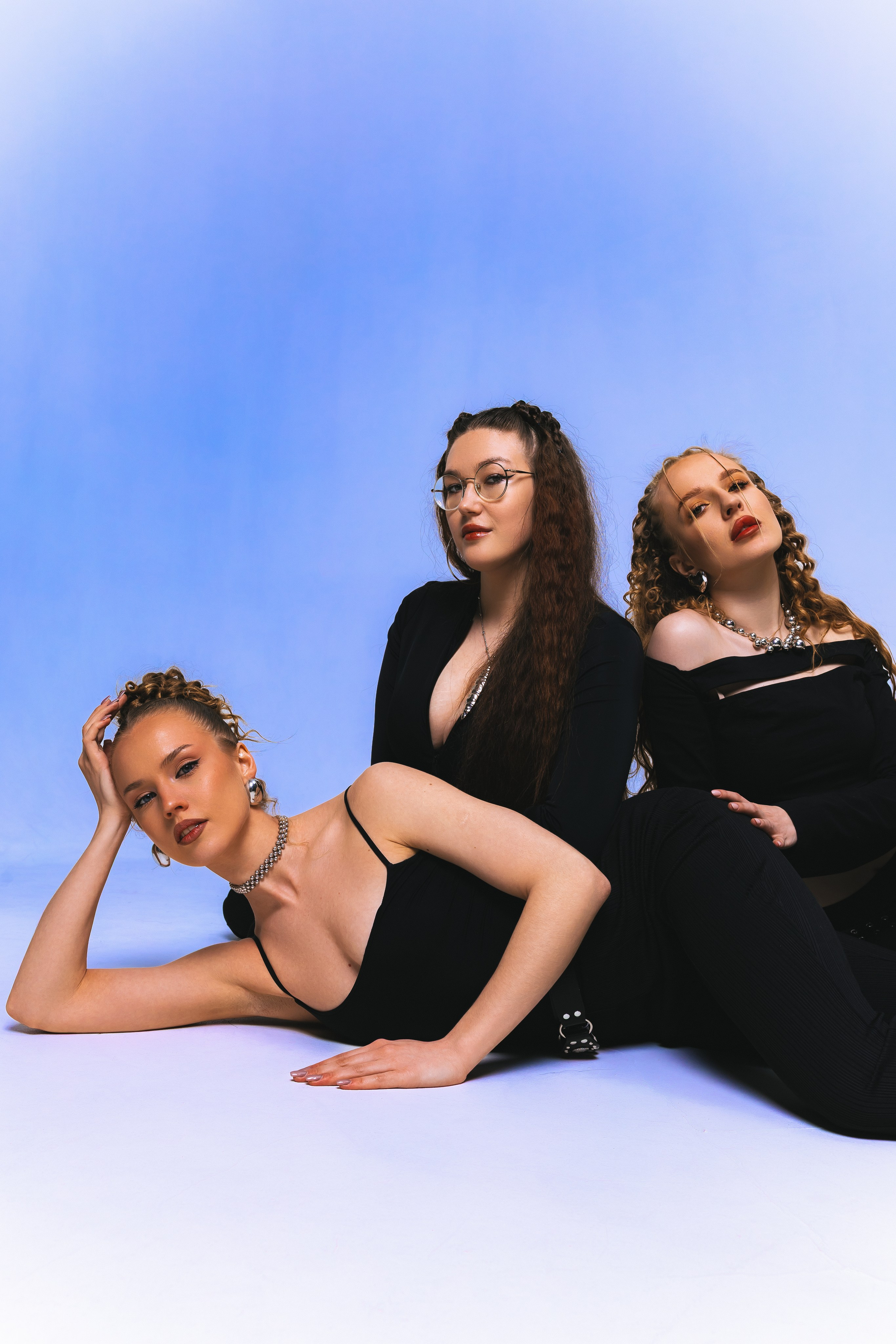 Подружки в стиле Charlie's angels. Крылова Светлана Фотограф Челябинск