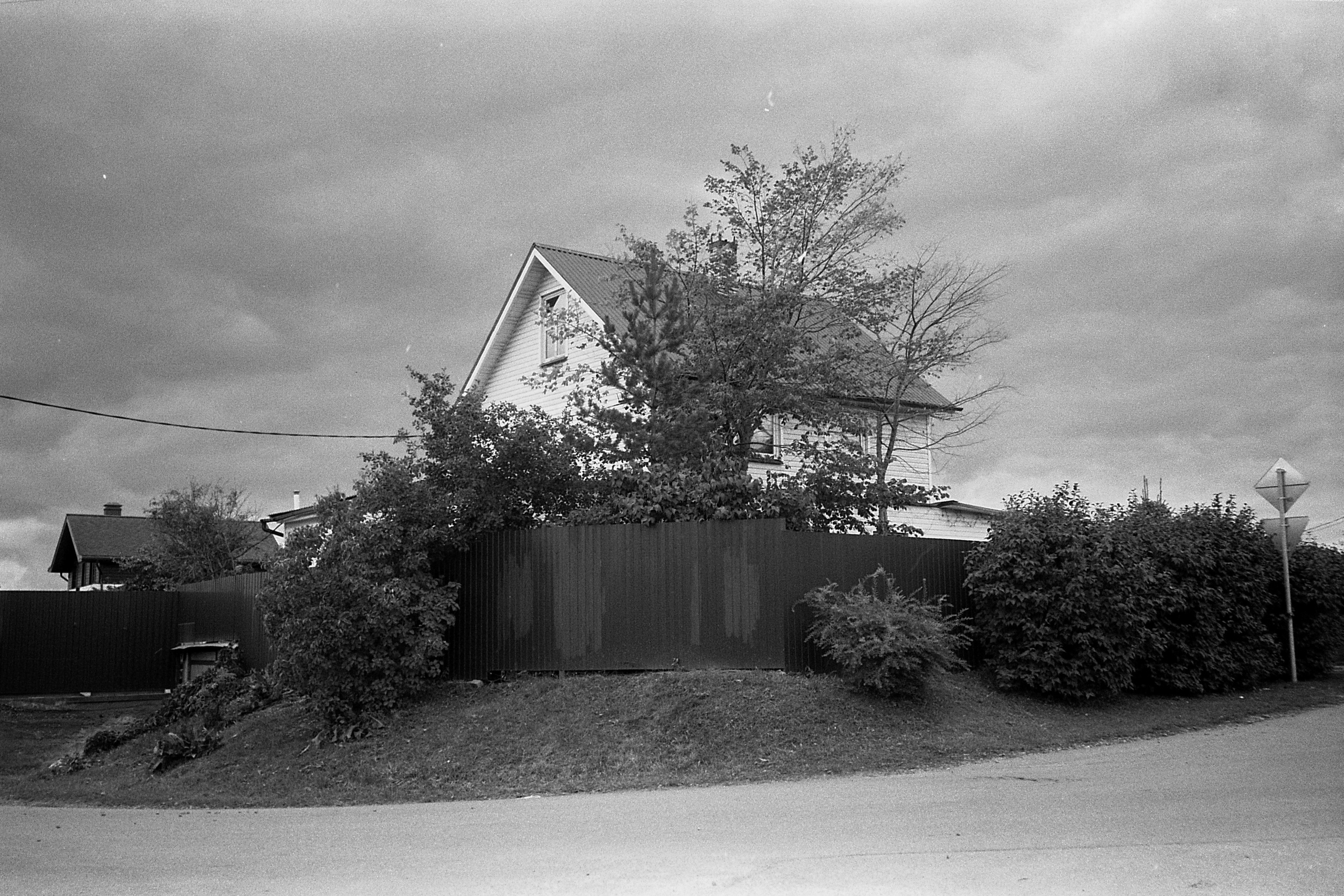 Окраины. Works