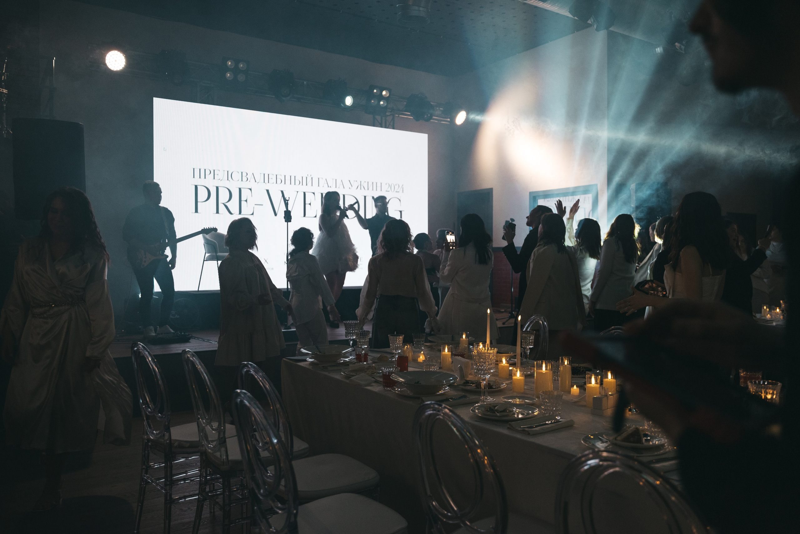 WhiteRoom Pre-wedding. Репортажный и свадебный фотограф в Сургуте